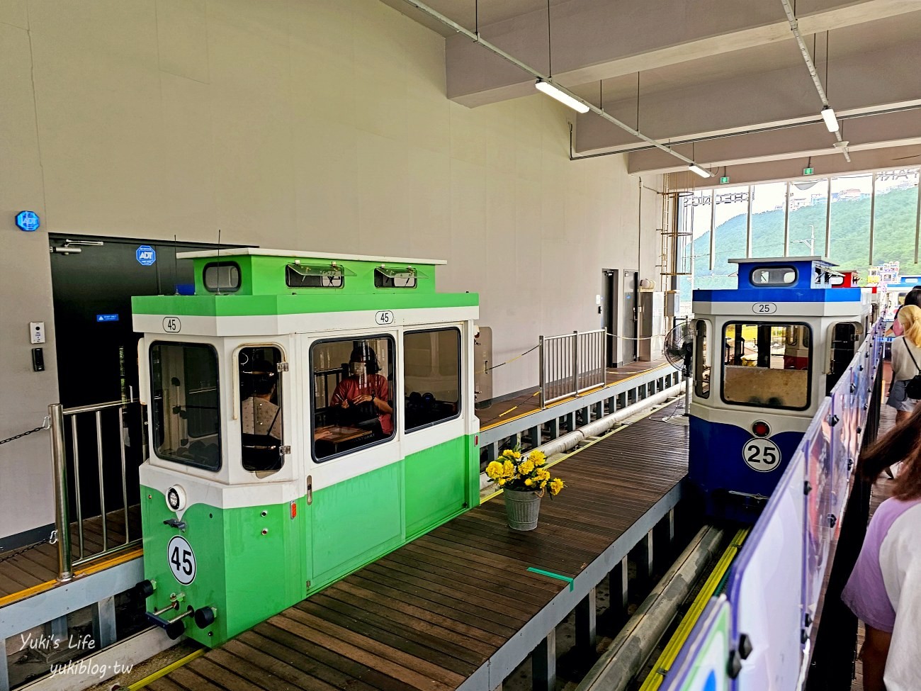 釜山海雲台必玩景點┃藍線公園膠囊列車&青沙浦天空步道 - yuki.tw