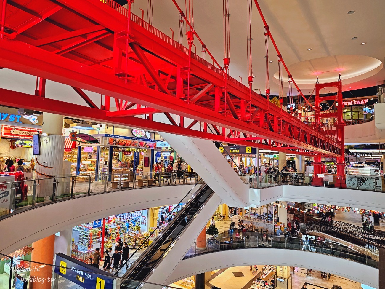 【芭達雅景點】Terminal 21環遊世界主題百貨，整架飛機超吸睛，銅板價美食街必吃爆 - yuki.tw