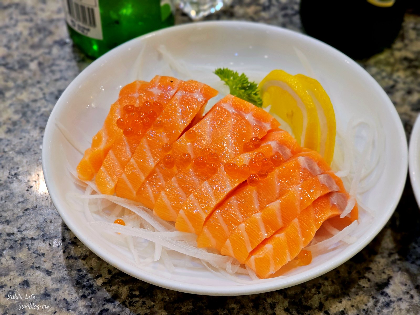 曼谷海鮮榴蓮吃到飽推薦【Mungkorn Seafood Sukhumvit】啤酒紅酒無限暢飲，還有龍蝦的高級Buffet - yuki.tw