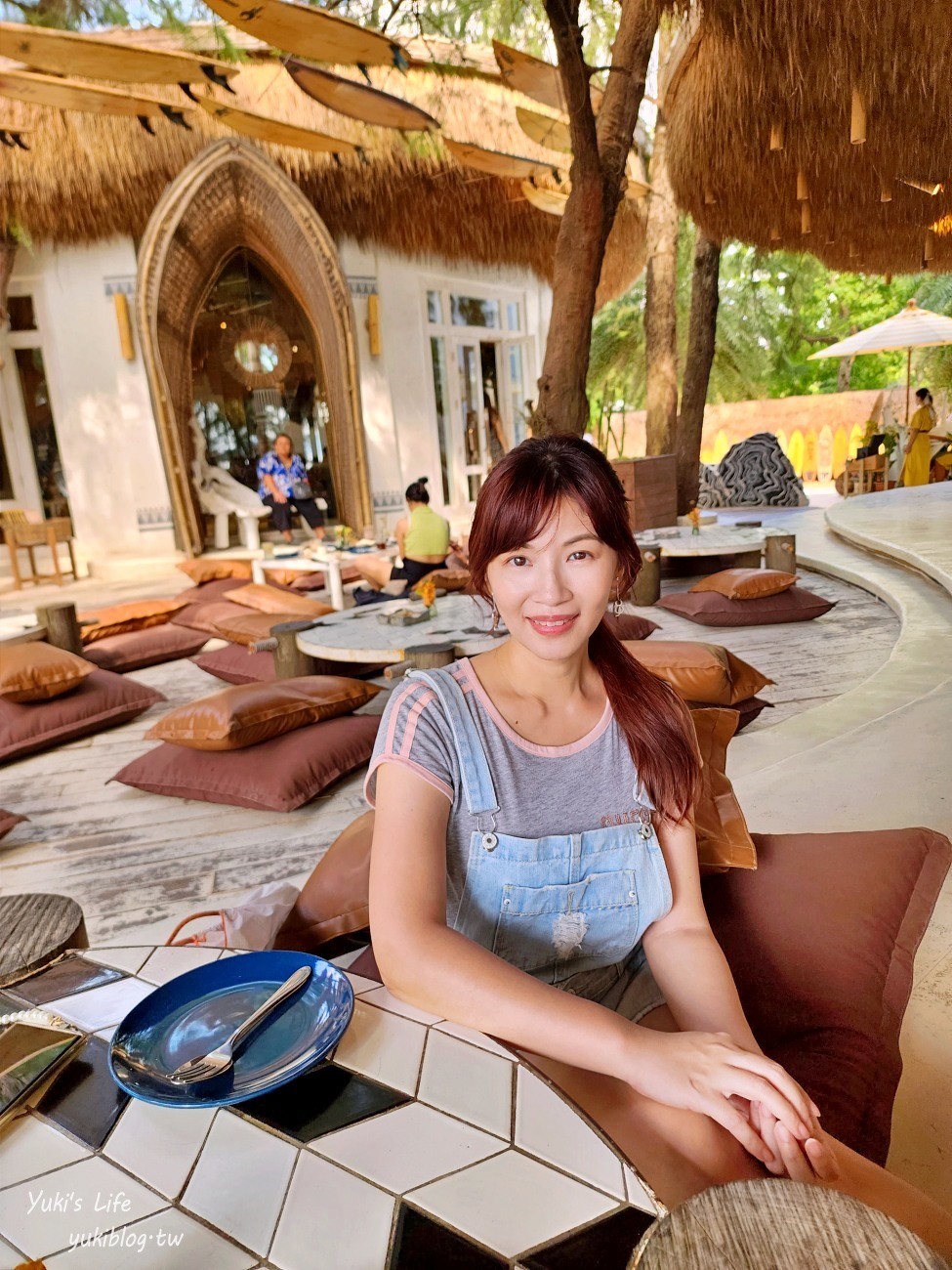 泰國┃芭達雅網美咖啡廳┃Cave Beach Club~度假氣氛超讚.食物好吃不踩雷 - yuki.tw