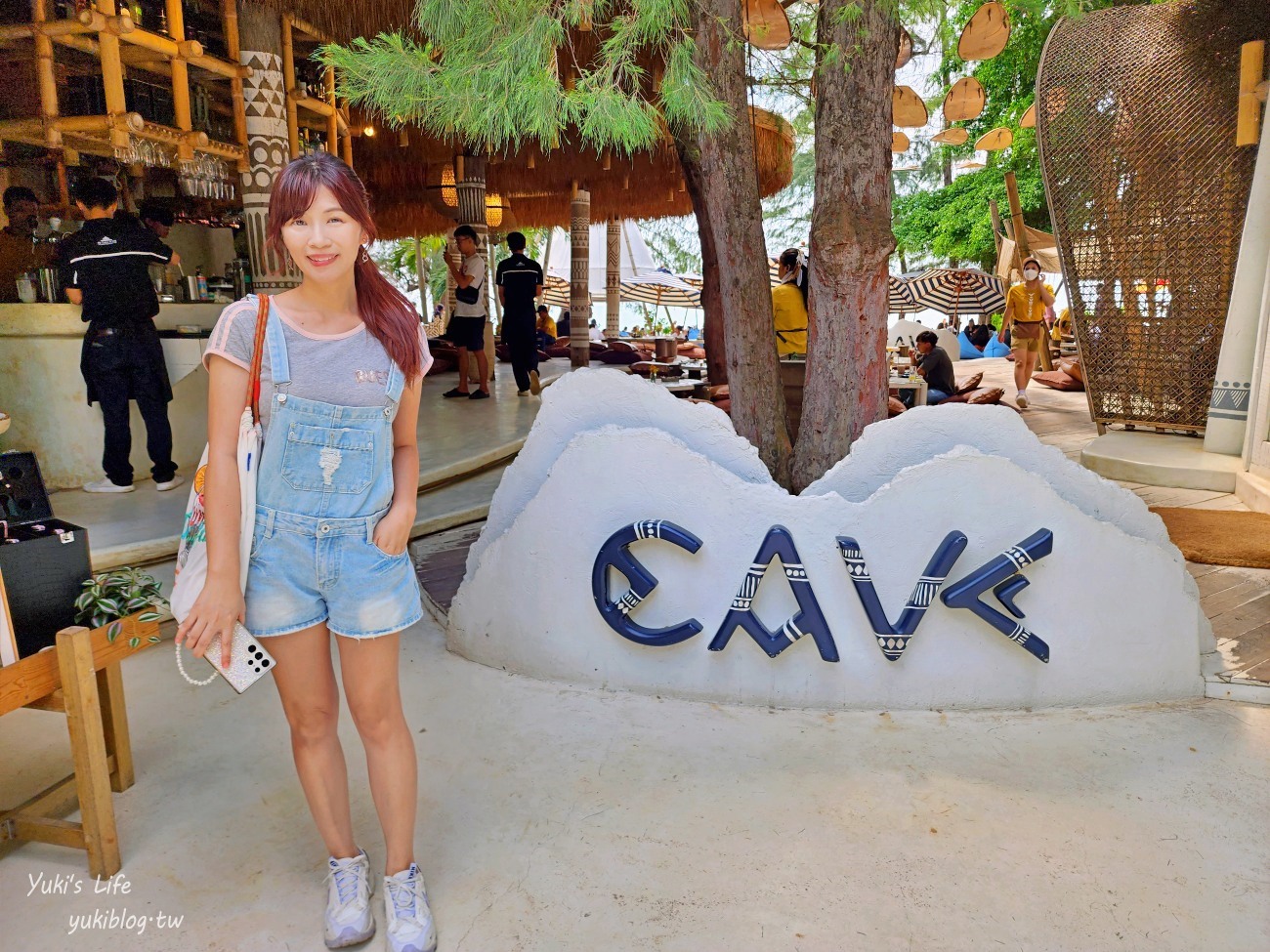 泰國┃芭達雅網美咖啡廳┃Cave Beach Club~度假氣氛超讚.食物好吃不踩雷 - yuki.tw