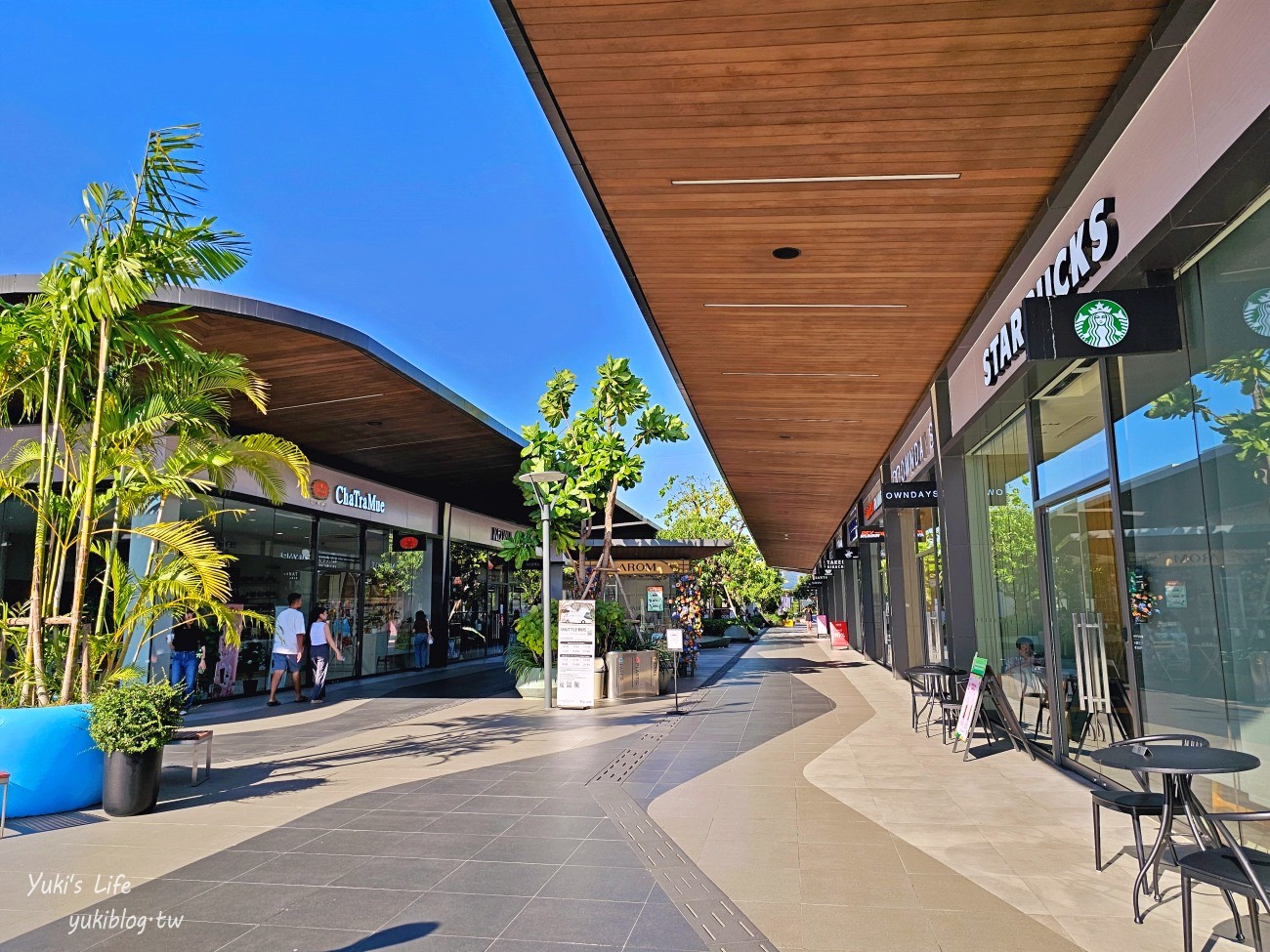 曼谷必逛百貨【Siam Premium Outlets Bangkok】森林系Outlet~交通接駁、附近住宿推薦 - yuki.tw