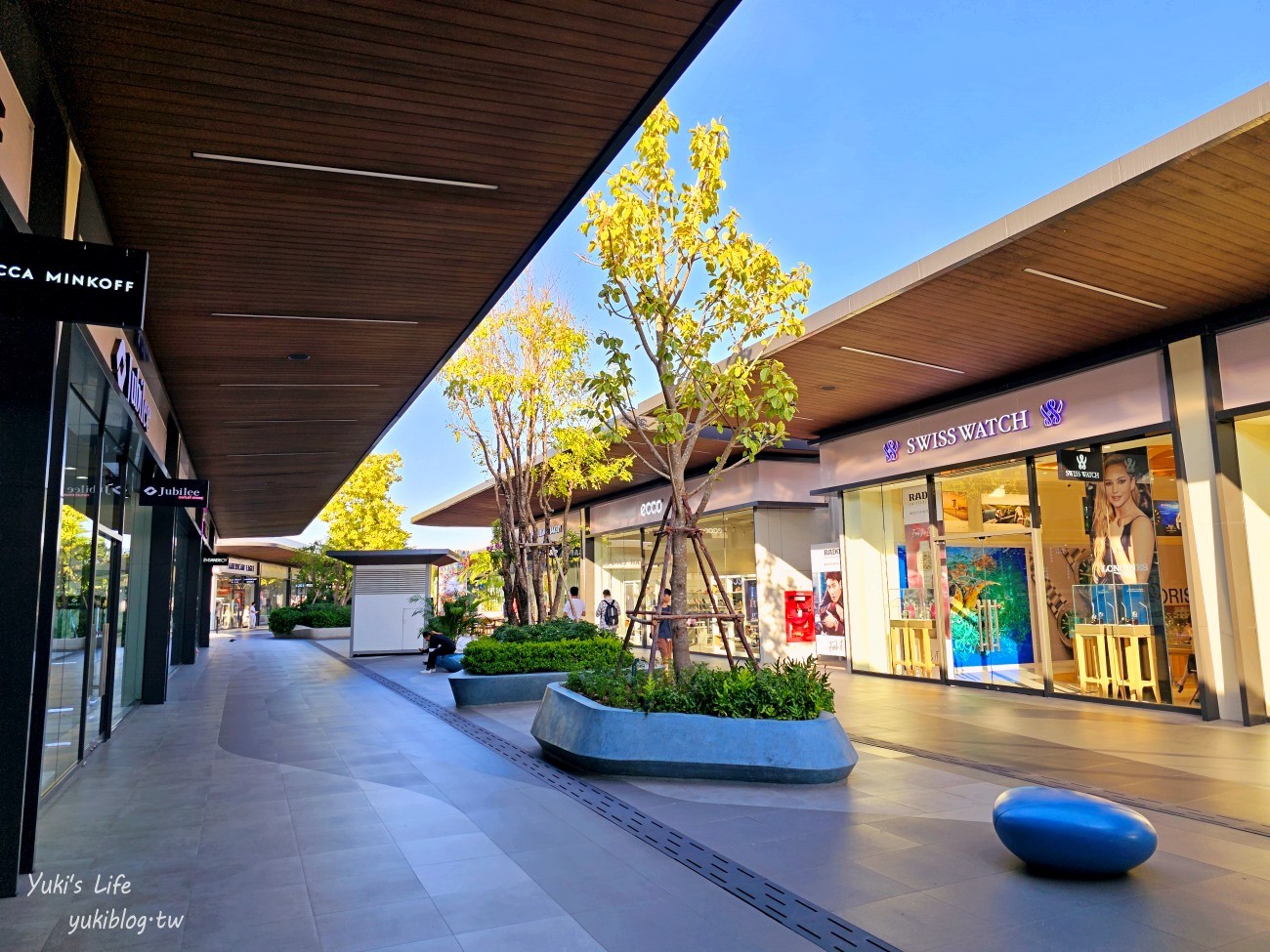 曼谷必逛百貨【Siam Premium Outlets Bangkok】森林系Outlet~交通接駁、附近住宿推薦 - yuki.tw