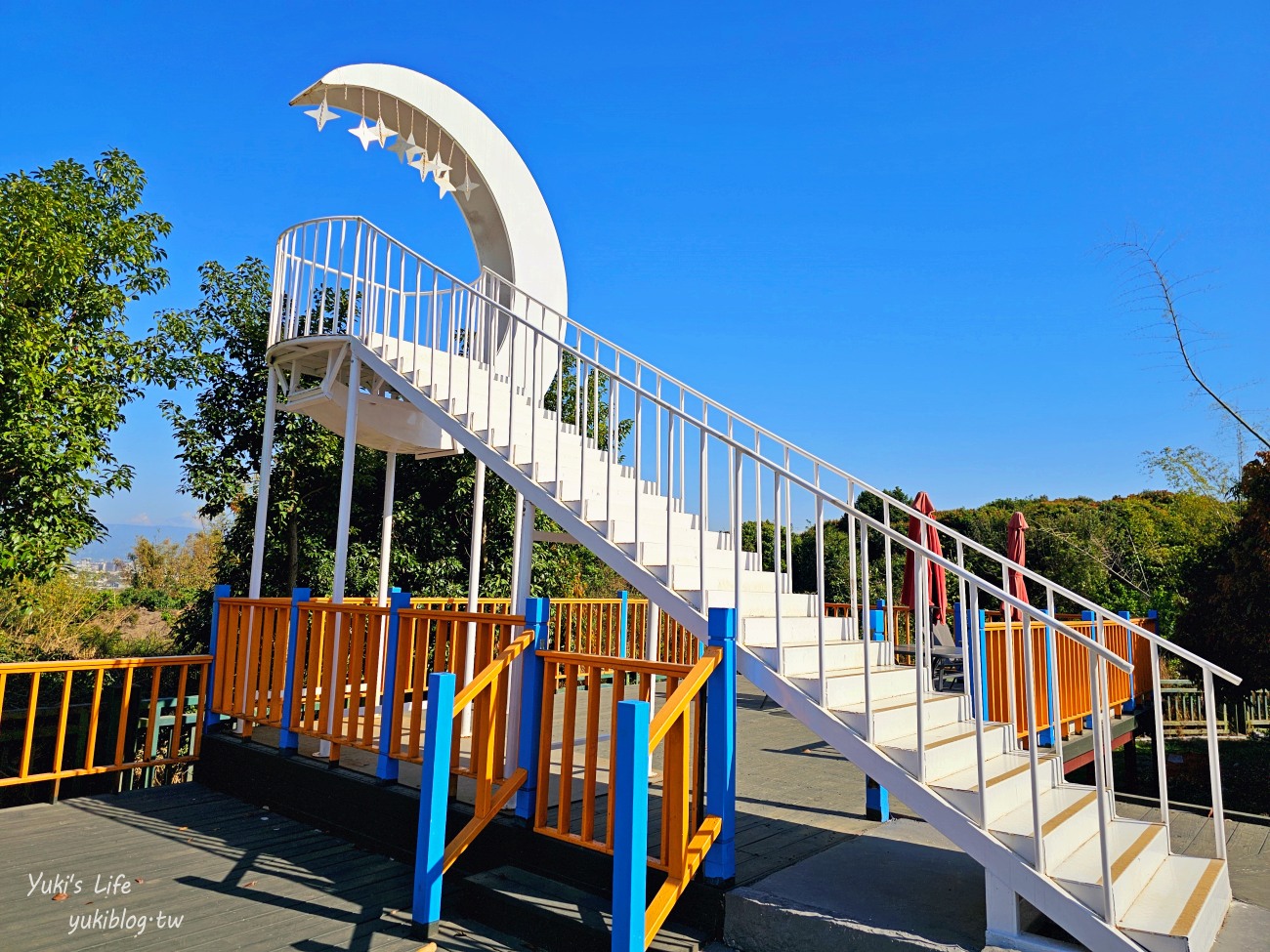 彰化親子景點》古生物奇幻樂園，最新恐龍主題遊樂園！恐龍射擊、飛天馬車太刺激！ - yuki.tw