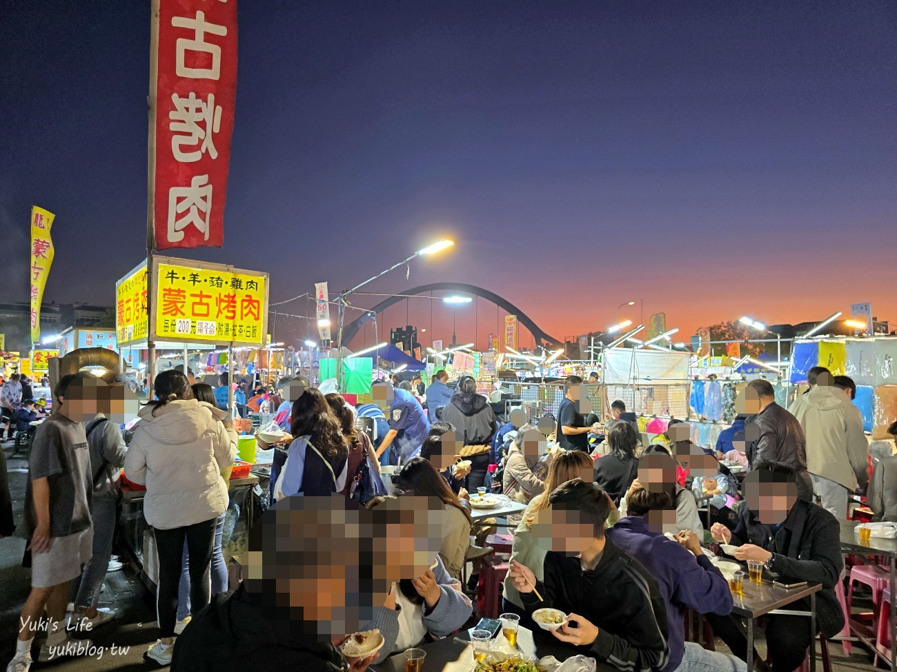 台中景點推薦》旱溪夜市必吃美食全攻略，一週營業4天 - yuki.tw