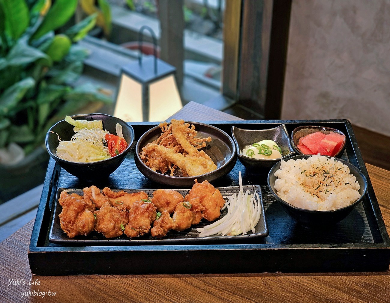 【宮本武丼】彰化直火燒肉飯~肉肉瀑布必吃！雞湯.冰淇淋無限享用！ - yuki.tw