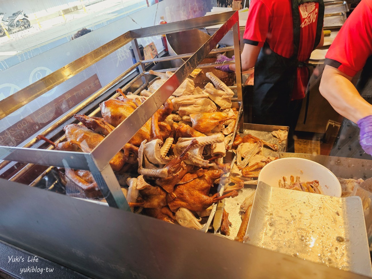 台北美食》阿城鵝肉土城總店，米其林推薦，油嫩肉質吃過就回不去 - yuki.tw