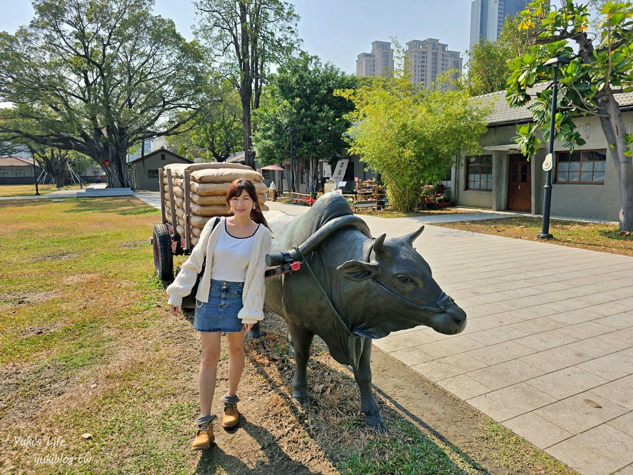 高雄免費景點》台塑王氏昆仲公園，最新水泥老屋文青景點 - yuki.tw