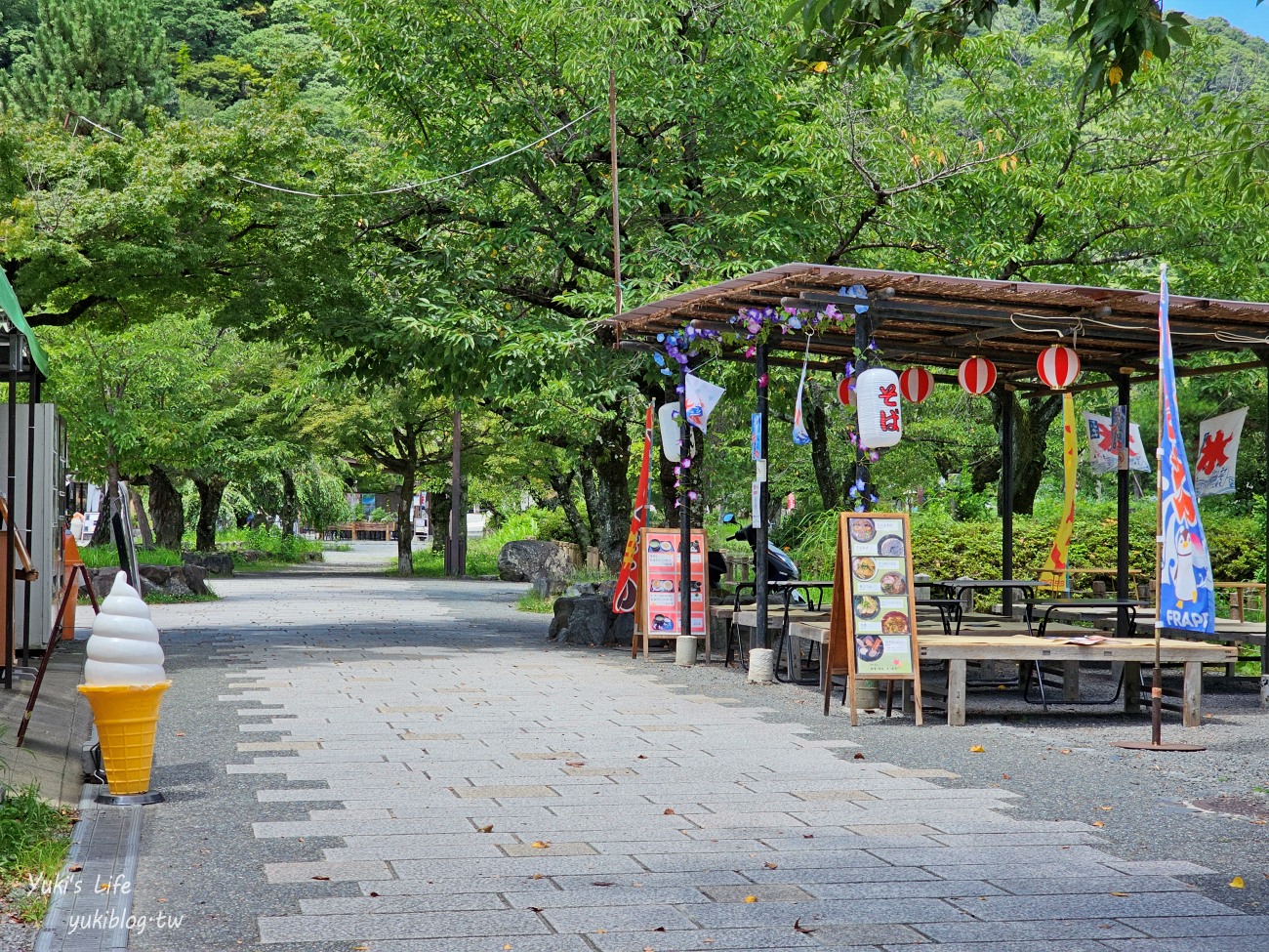 京都必遊景點》嵐山商店街，悠閒一日遊~必吃美食鯛魚燒.米菲兔麵包店 - yuki.tw