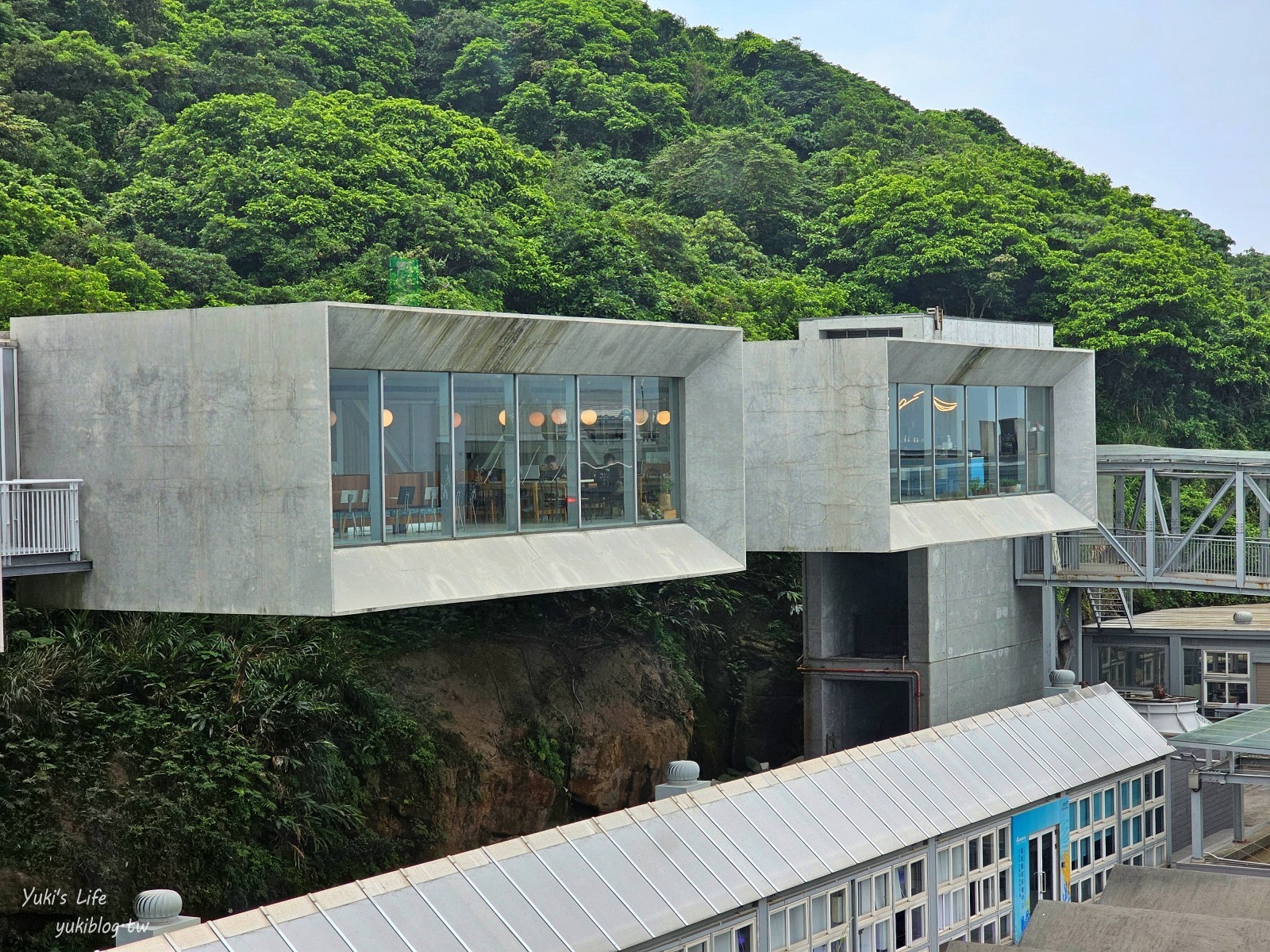 基隆親子景點│潮境智能海洋館、潮境公園│最潮室內水族館.門票.交通.必拍美照攻略 - yuki.tw