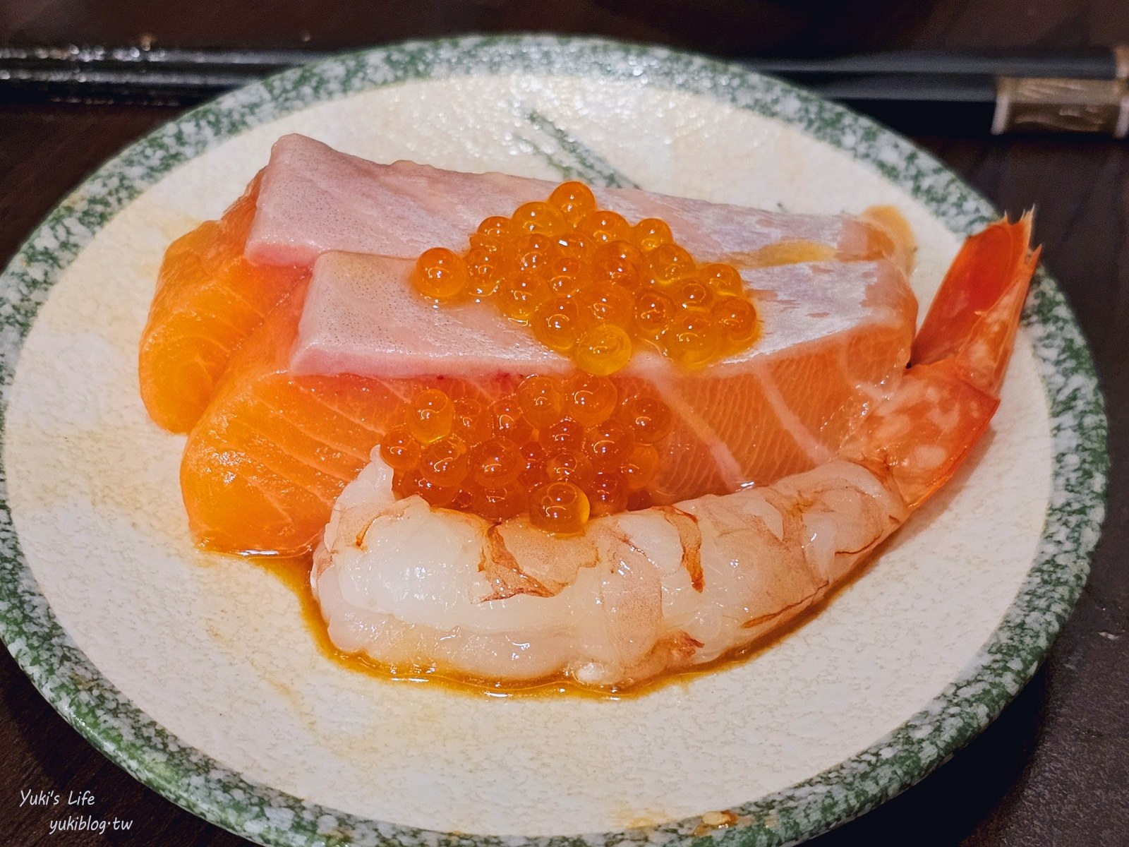 三峽美食|村日式料理吃到飽|超狂厚切生魚片.生蠔.天使紅蝦.巨大干貝富翁~ - yuki.tw