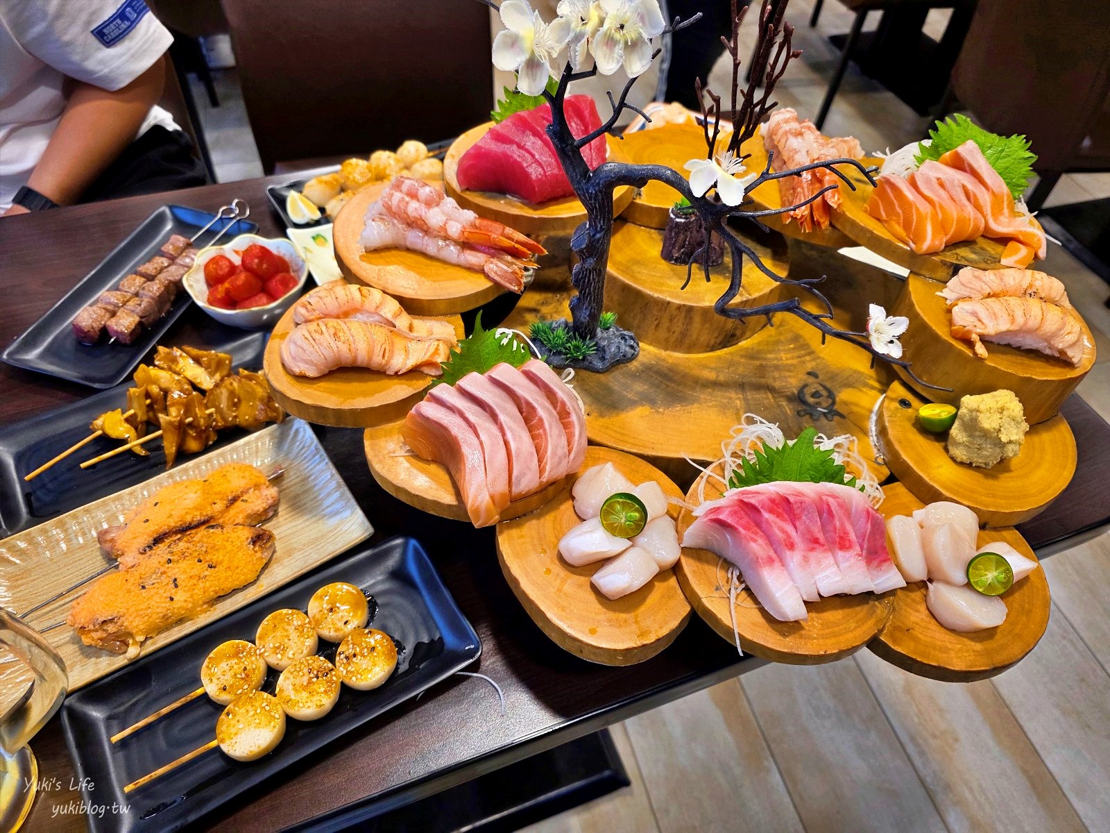 20250605151215_0_1b6f42 三峽美食|村日式料理吃到飽|超狂厚切生魚片.生蠔.天使紅蝦.巨大干貝富翁~