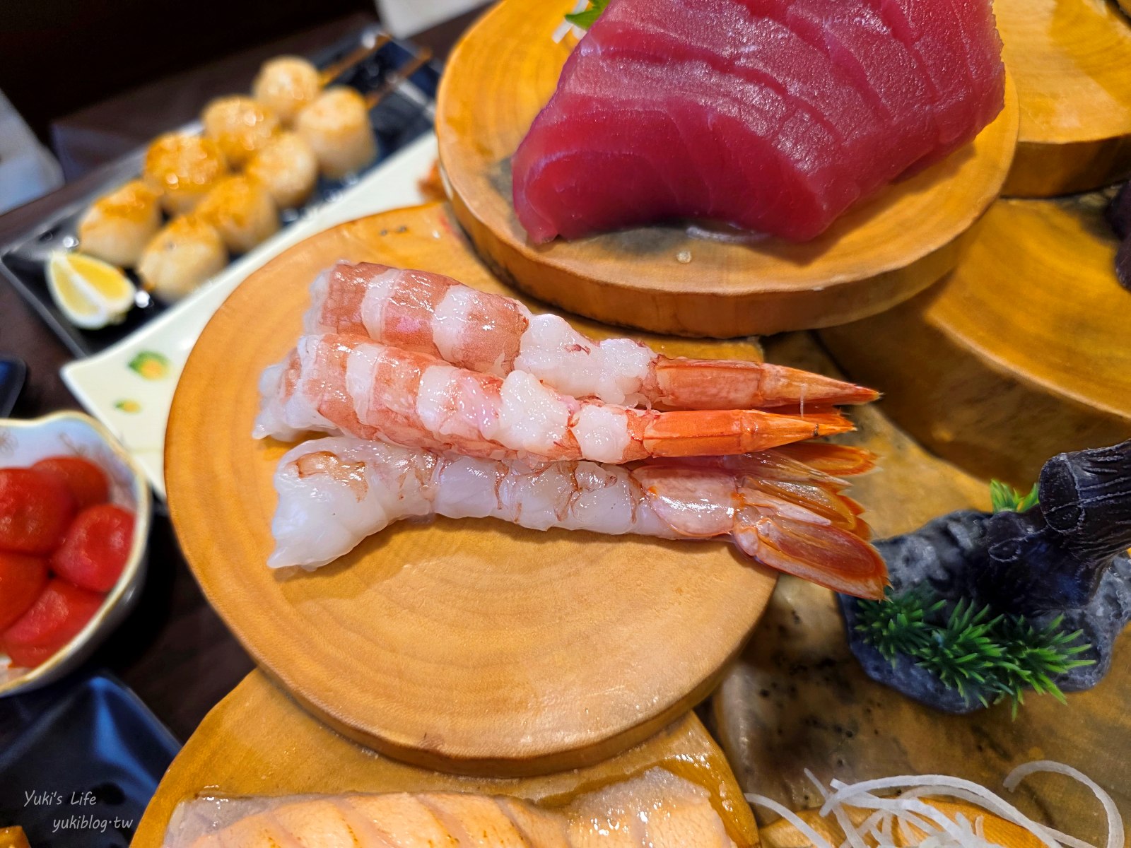 20250605151224_0_65d8eb 三峽美食|村日式料理吃到飽|超狂厚切生魚片.生蠔.天使紅蝦.巨大干貝富翁~