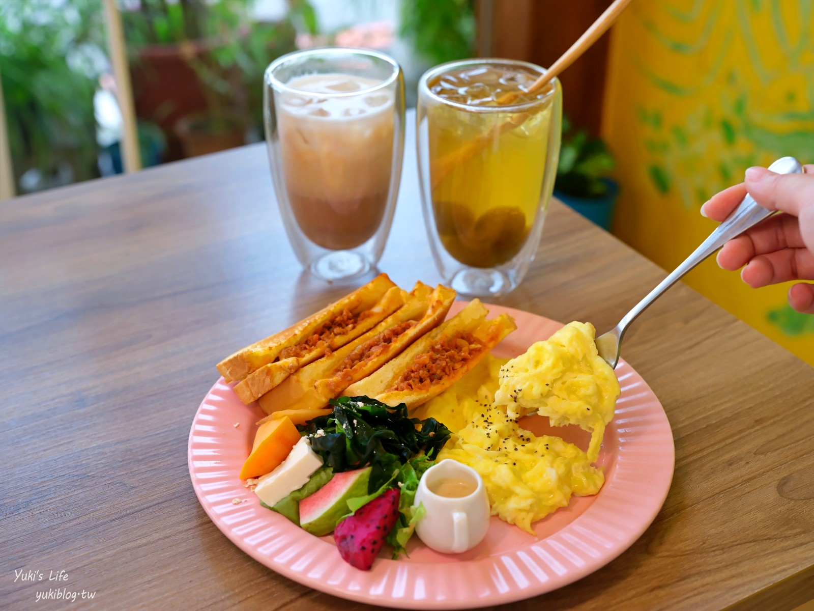 阿飛Brunch|藏在巷弄裡！台中火車站森林系早午餐，人氣美食推薦(菜單價格) - yuki.tw