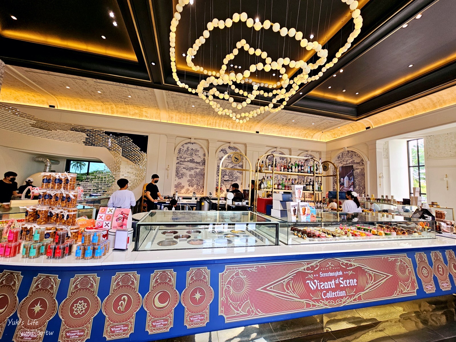 曼谷網美咖啡聽【Scene Bangkok Pâtisserie & Brasserie】在冰宮城堡當公主吃下午茶超浮誇！ - yuki.tw