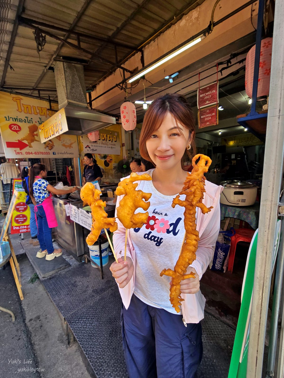 清邁美食【恐龍油條】米其林必比登推薦才20泰銖一隻！大象油條、鱷魚油條、龍油條也太有才