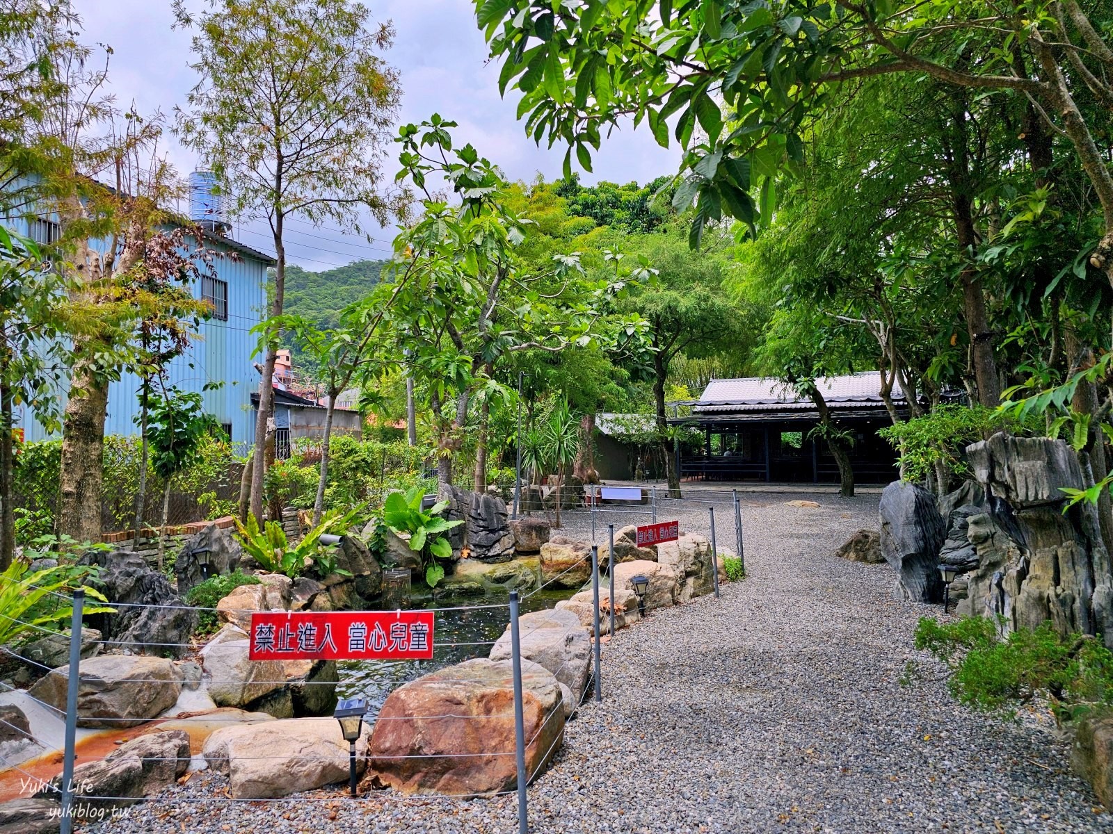 宜蘭礁溪美食【PARTY泰 烤魚餐廳】烤魚和蝦餅必點，家族聚餐好地方～台式口味的泰式餐廳 - yuki.tw