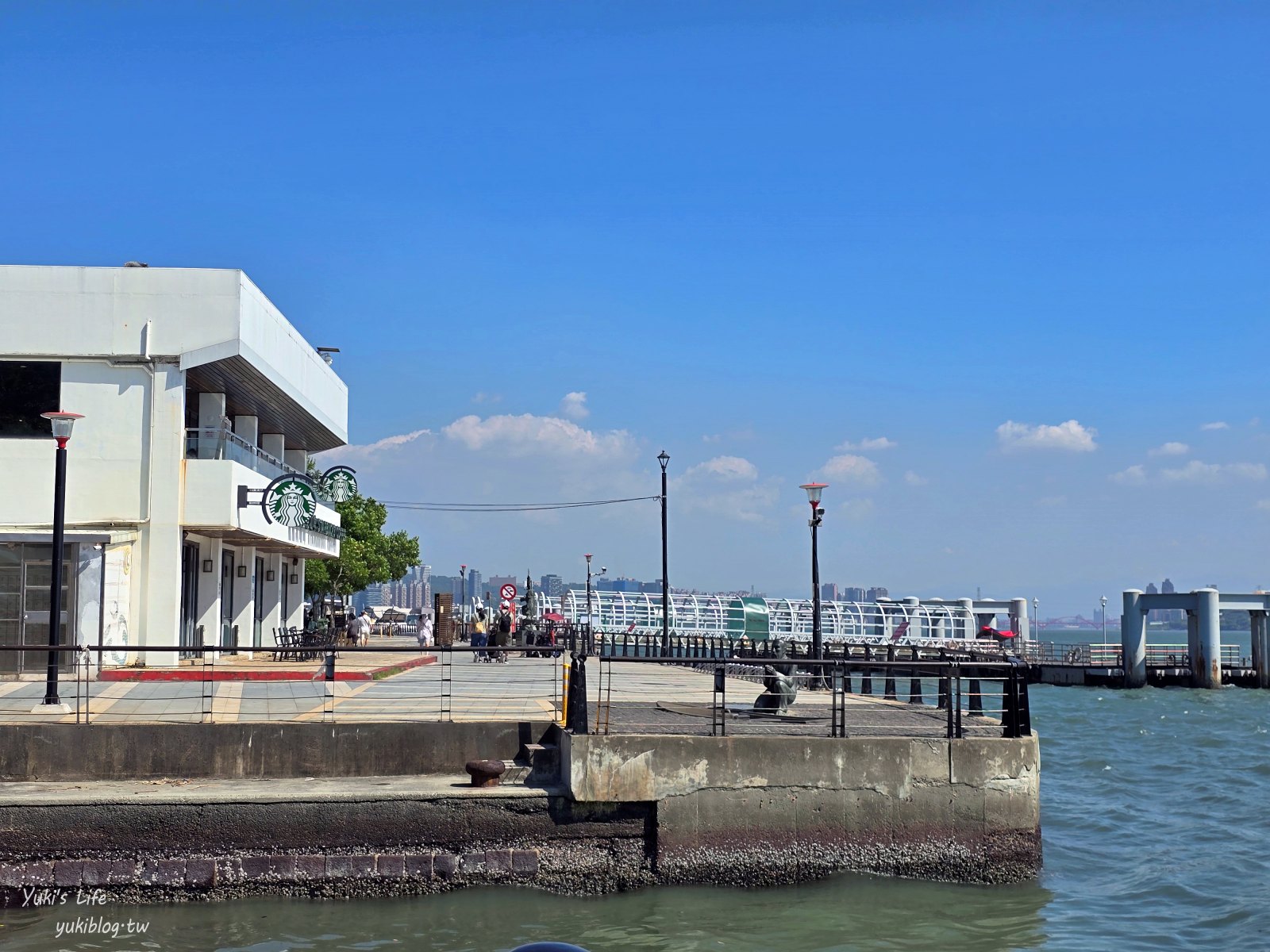 淡水景觀餐廳【水灣餐廳榕堤店】淡水TOP河景餐廳！秒飛峇里島浪漫約會首選 - yuki.tw