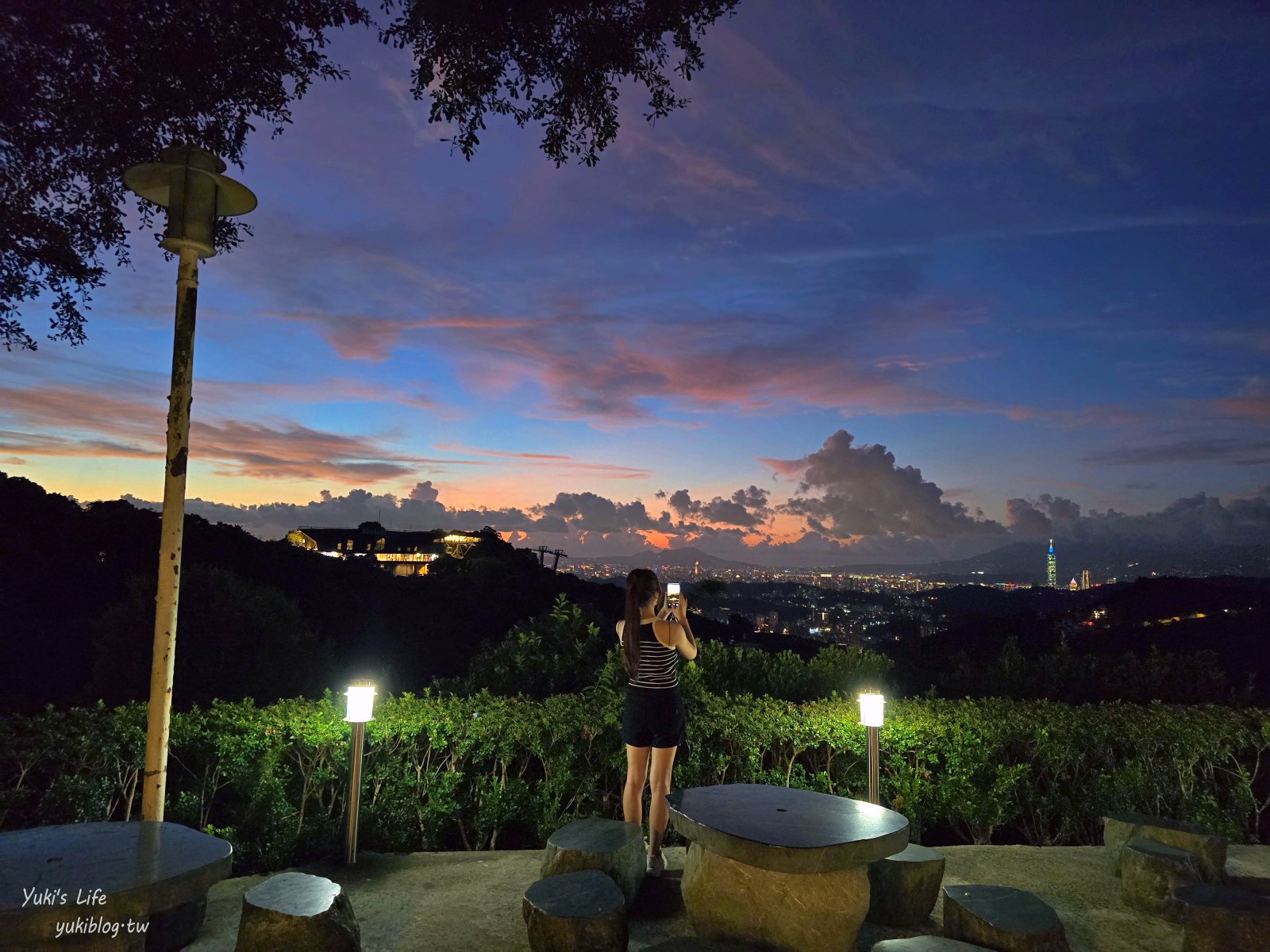 貓空景觀餐廳推薦必去｜雙橡園茶坊：台北101夜景、平價美食、約會首選