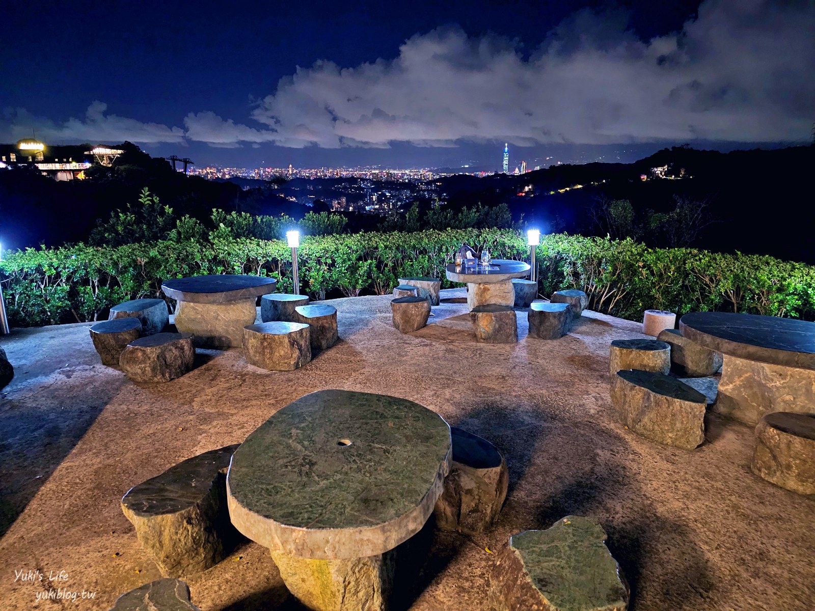 貓空景觀餐廳推薦必去｜雙橡園茶坊：台北101夜景、平價美食、約會首選 - yuki.tw