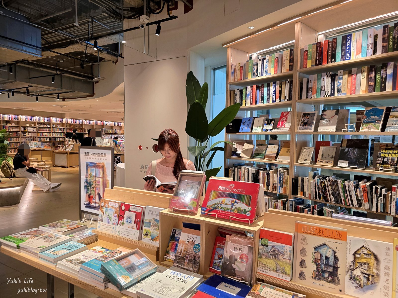 桃園雨天救星！桃園市立圖書館總館~免費室內親子景點大推薦 - yuki.tw