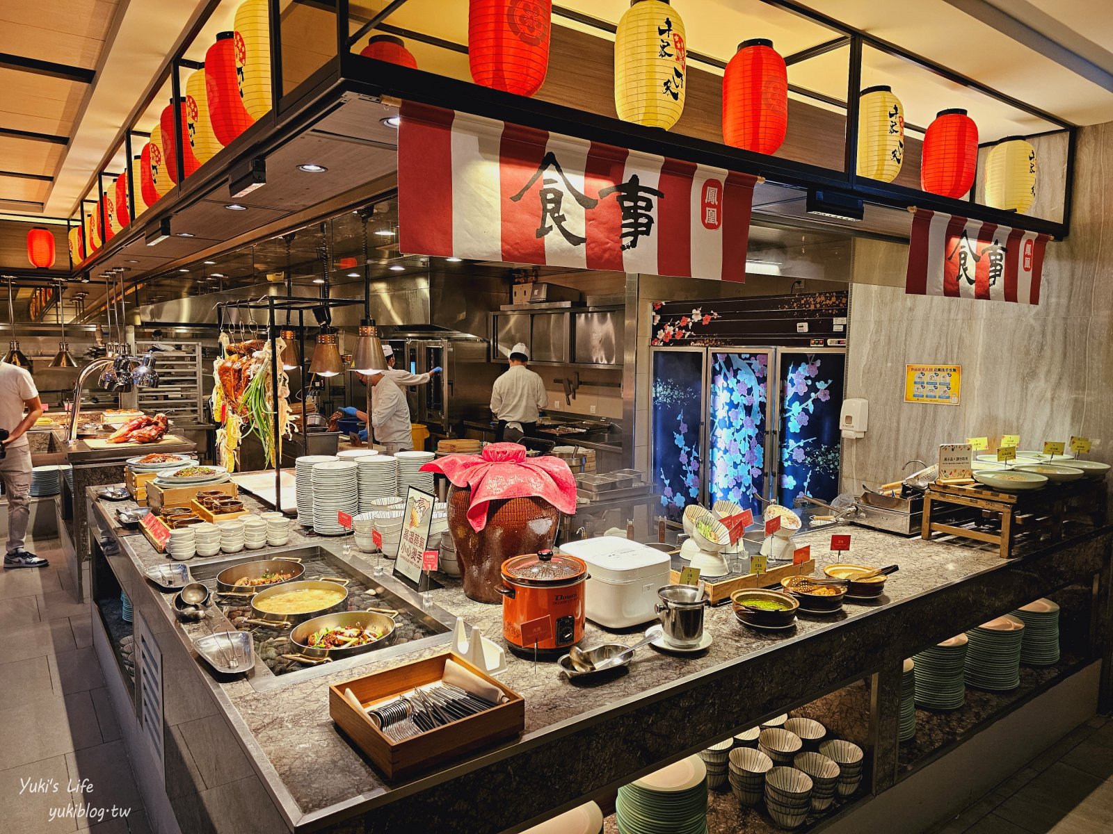 宜蘭礁溪┃長榮鳳凰酒店┃一泊二食日本季自助餐吃到飽、千坪SPA玩水泡湯超享受！ - yuki.tw