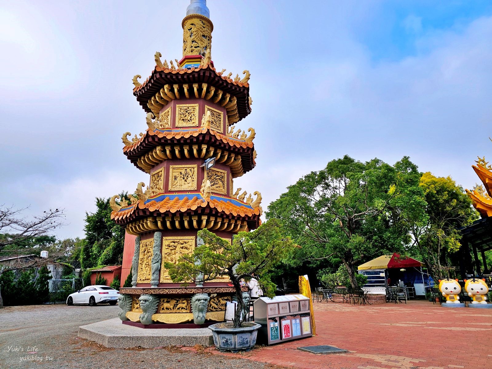 台中外埔景點：義虎堂虎爺廟~免門票老虎主題園區~餵魚吃紅蛋、招財金元寶！ - yuki.tw