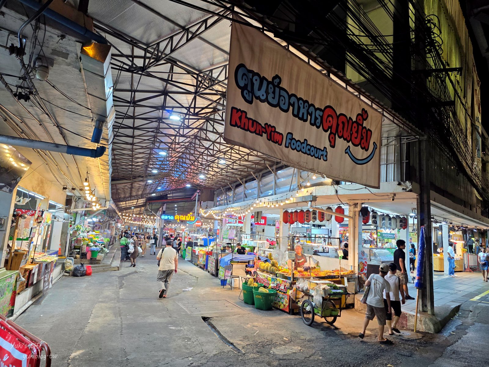 20250511003804_0_ab7e28 曼谷超平價住宿「Lumen Bangkok Udomsuk Station」雙人房一千多含早餐，有泳池、酒吧，BTS捷運站旁交通超方便！