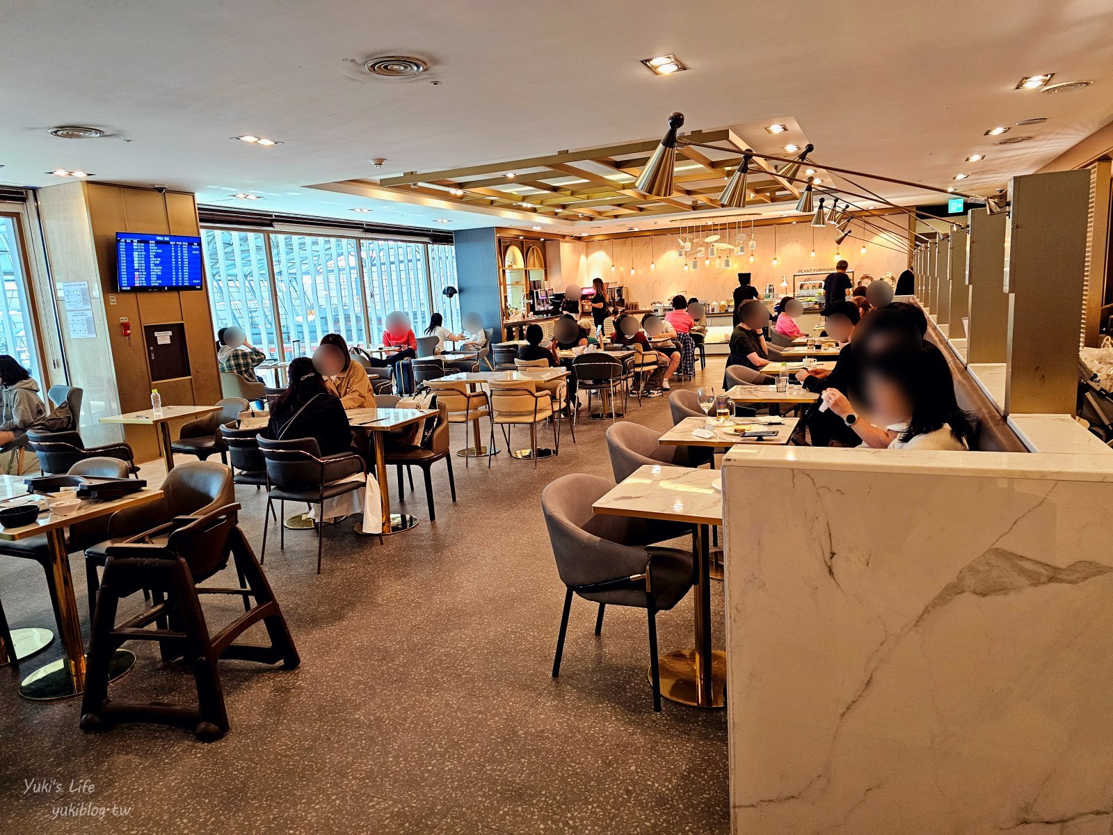 20250522010729_0_59e4d2 首爾仁川機場│JCB白金卡免費貴賓室│sky hub lounge│42號登機門，24小時營業