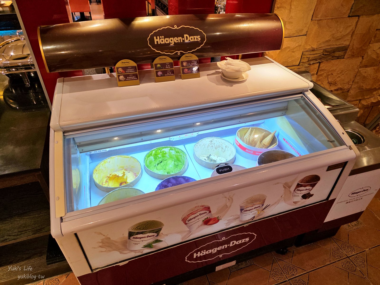 20250610170225_0_d6f560 台中清新溫泉飯店┃吃到飽餐廳.房型.設施介紹：早餐、晚餐、茶午餐、星巴克咖啡