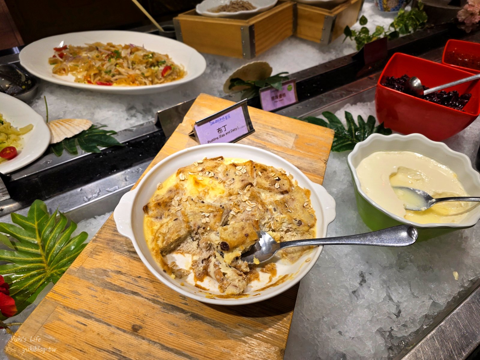 20250610170252_0_a666da 台中清新溫泉飯店┃吃到飽餐廳.房型.設施介紹：早餐、晚餐、茶午餐、星巴克咖啡