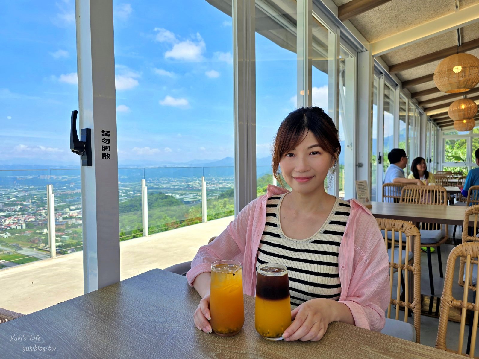 20250910162030_0_269b1c 開箱埔里療癒系景觀餐廳:虎嘯山嵐,大草原拍出仙氣美照,還能體驗飛行傘!