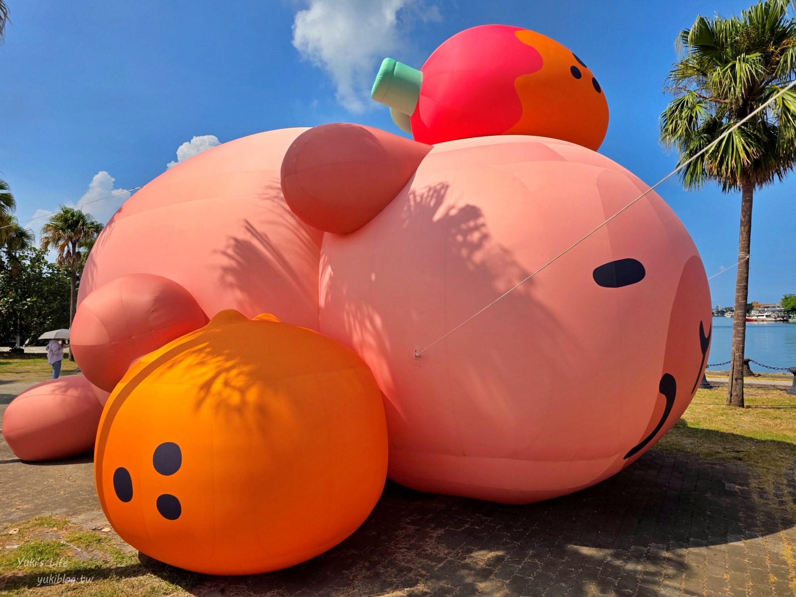 20250915160232_0_77c1dc 巨大水豚來台南！卡比胖拉出沒，9/13-10/19在安平漁人碼頭