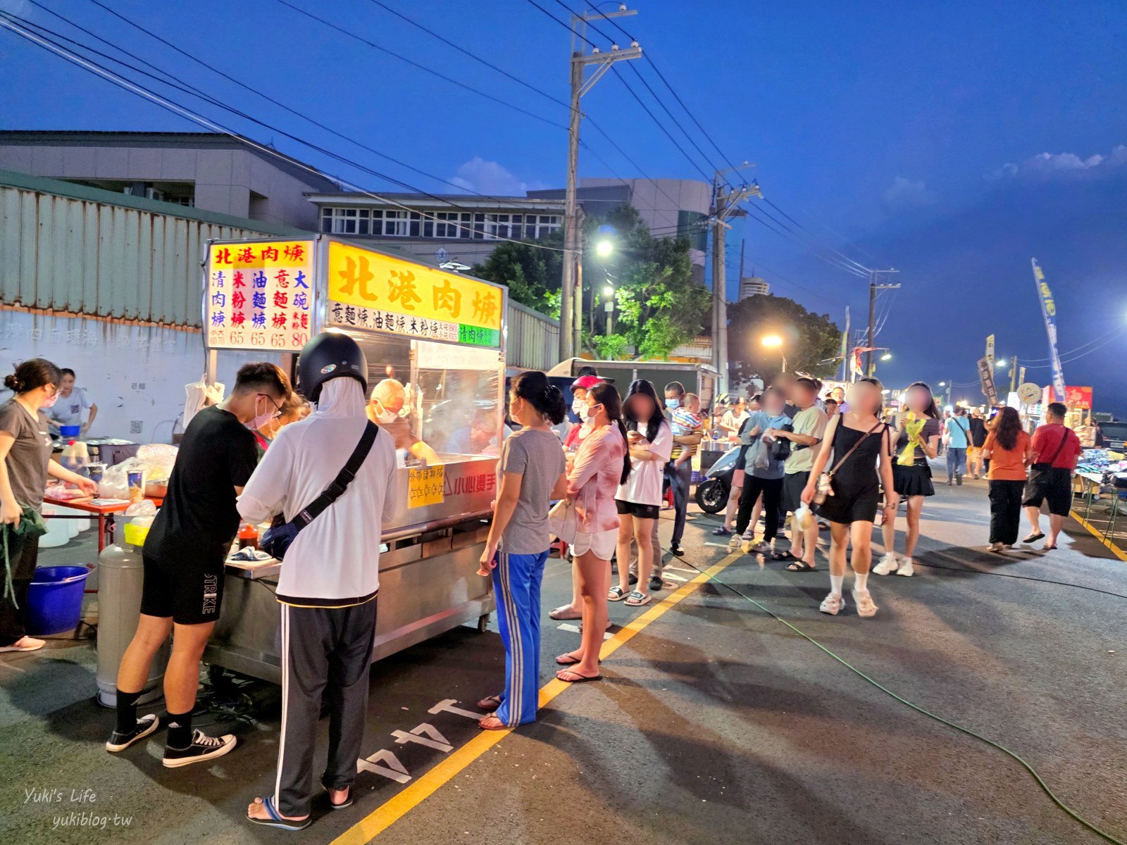 20251001140205_0_7e2ada 高雄│蚵仔寮夜市/蚵赤夜市│週四限定！海邊夜市必吃美食大公開