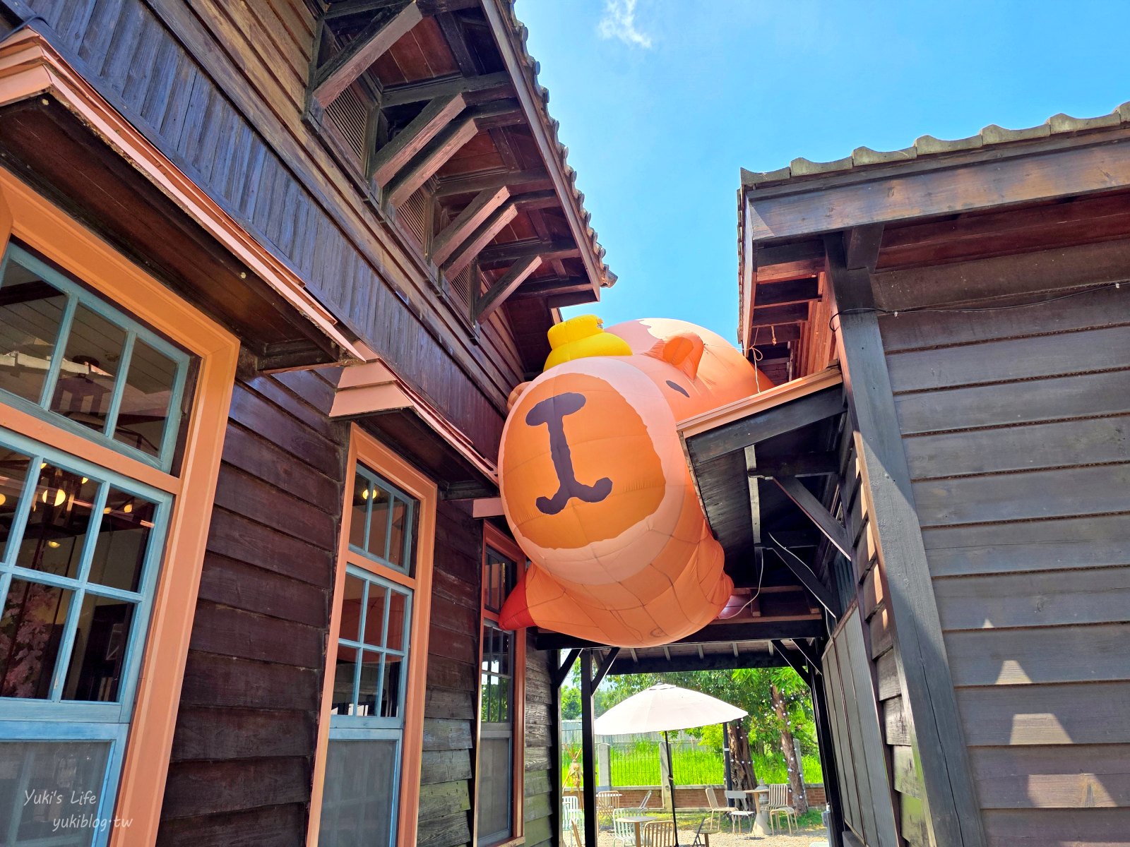 20251016221421_0_eec616 【台南安平約會/親子必玩】安平出張所:免費逛日式老宅,超萌水豚君互動!DIY生日鹽御守禮物