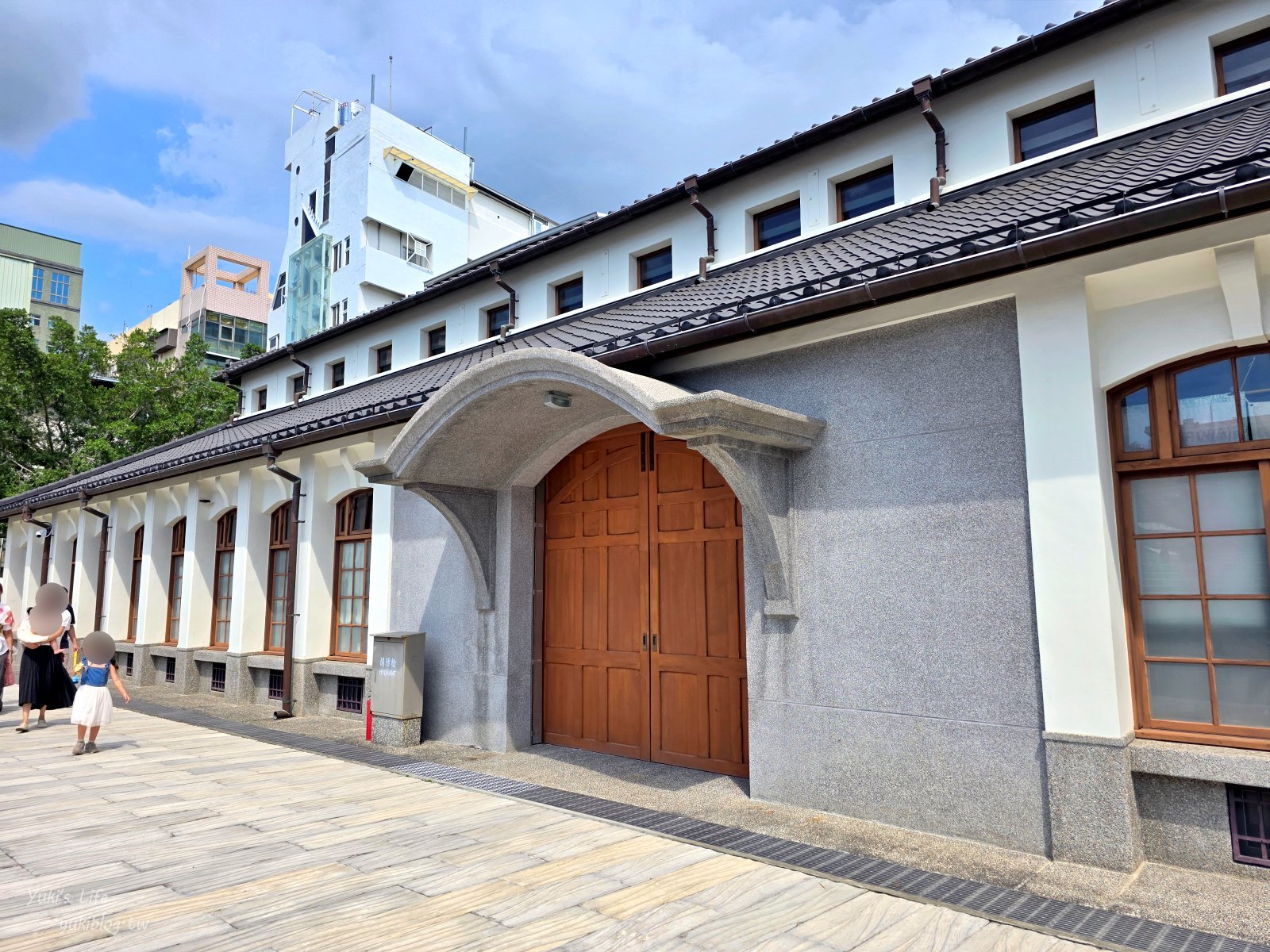 20251020144801_0_0aed13 台南中西區【西市場】華麗變身!免門票新景點,市集文創小吃都有,週末就衝!