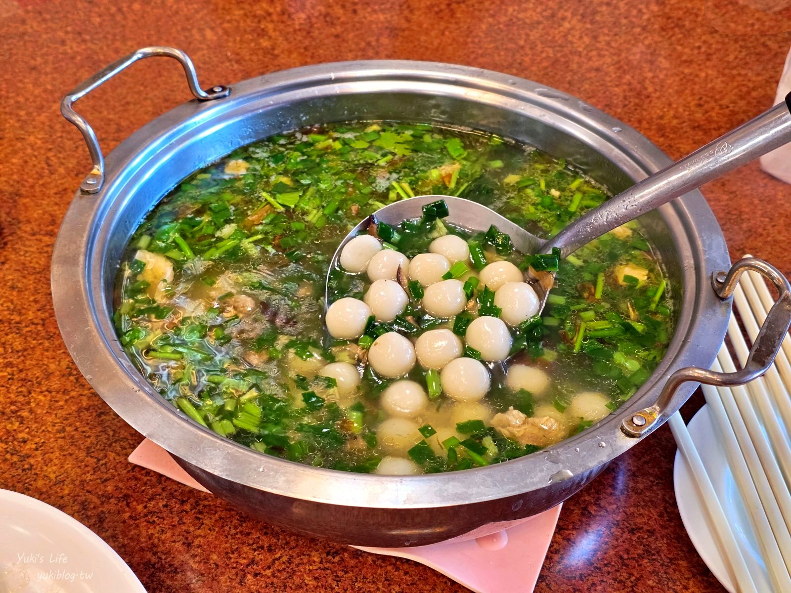 20251023111847_0_f29326 【桃園八德秘境】霄裡一日遊:百年客庄尋寶!霄裡大池、湧泉浣衣池、客家辦桌,高CP值必玩行程!