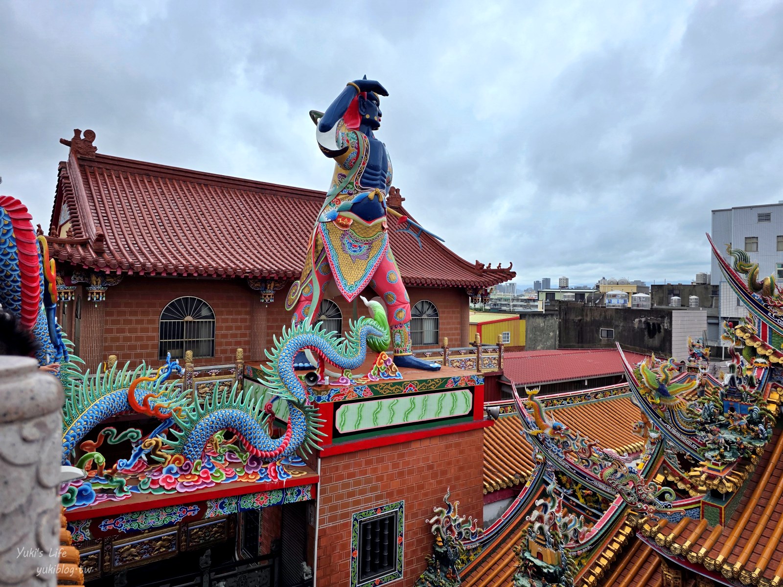 20251030154255_0_0bb779 苗栗竹南小旅行｜后厝龍鳳宮「大媽祖」136尺高的天上聖母寶像