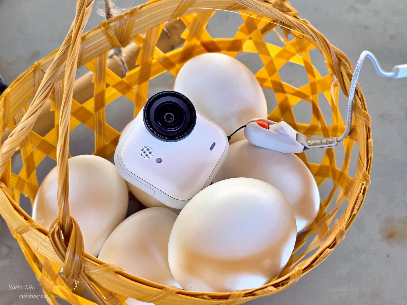 20251110210254_0_181a60 就是它！Insta360 GO Ultra：免持解放雙手必備神器！4K高畫質迷你vlog相機開箱（實測影片/照片分享）