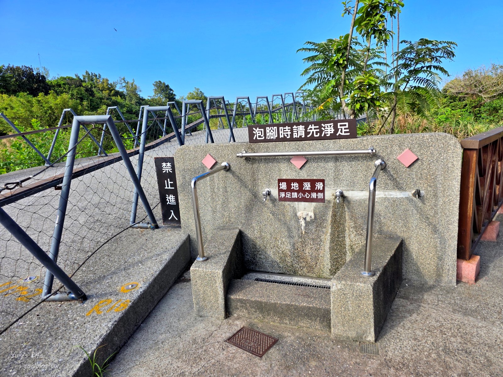 20251112141346_0_2ebe69 新北萬里「大鵬足湯公園」免費溫泉泡腳，還可以來煮溫泉蛋，自行車步道療癒之旅