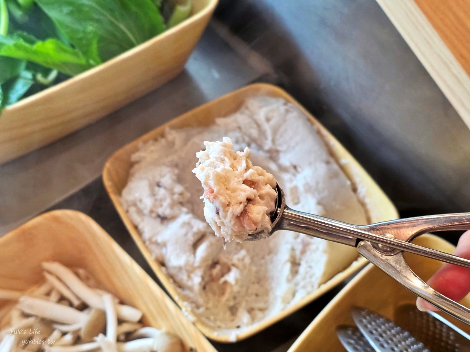 20251208173403_0_5467c7 新莊必吃火鍋【荿蒔 敘鍋物】小農時蔬×繽紛蔬果彩虹麵吃到飽！親子友善送兒童餐(新莊佳瑪店)