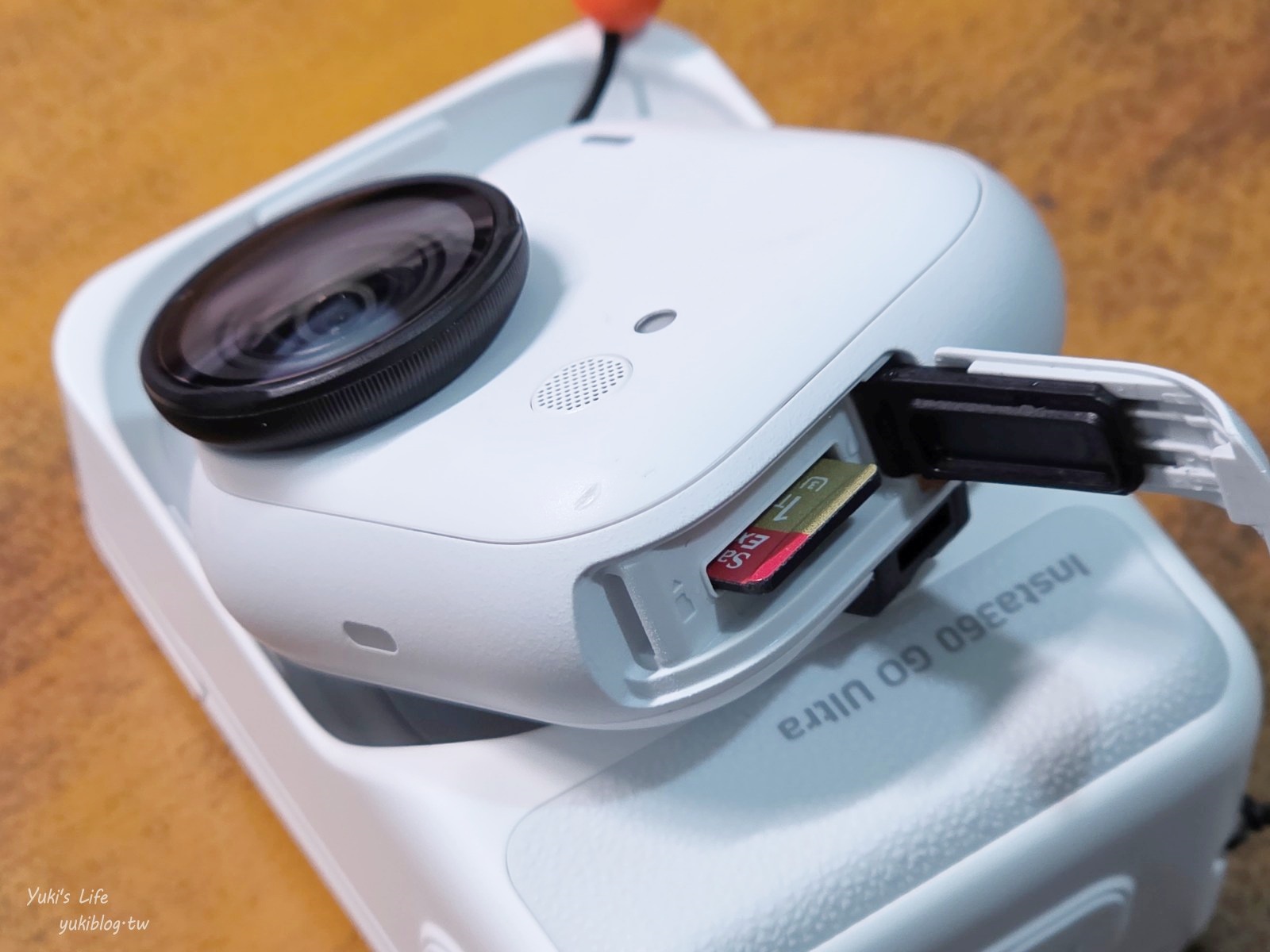 20251210232522_0_57625a 就是它！Insta360 GO Ultra：免持解放雙手必備神器！4K高畫質迷你vlog相機開箱（實測影片/照片分享）