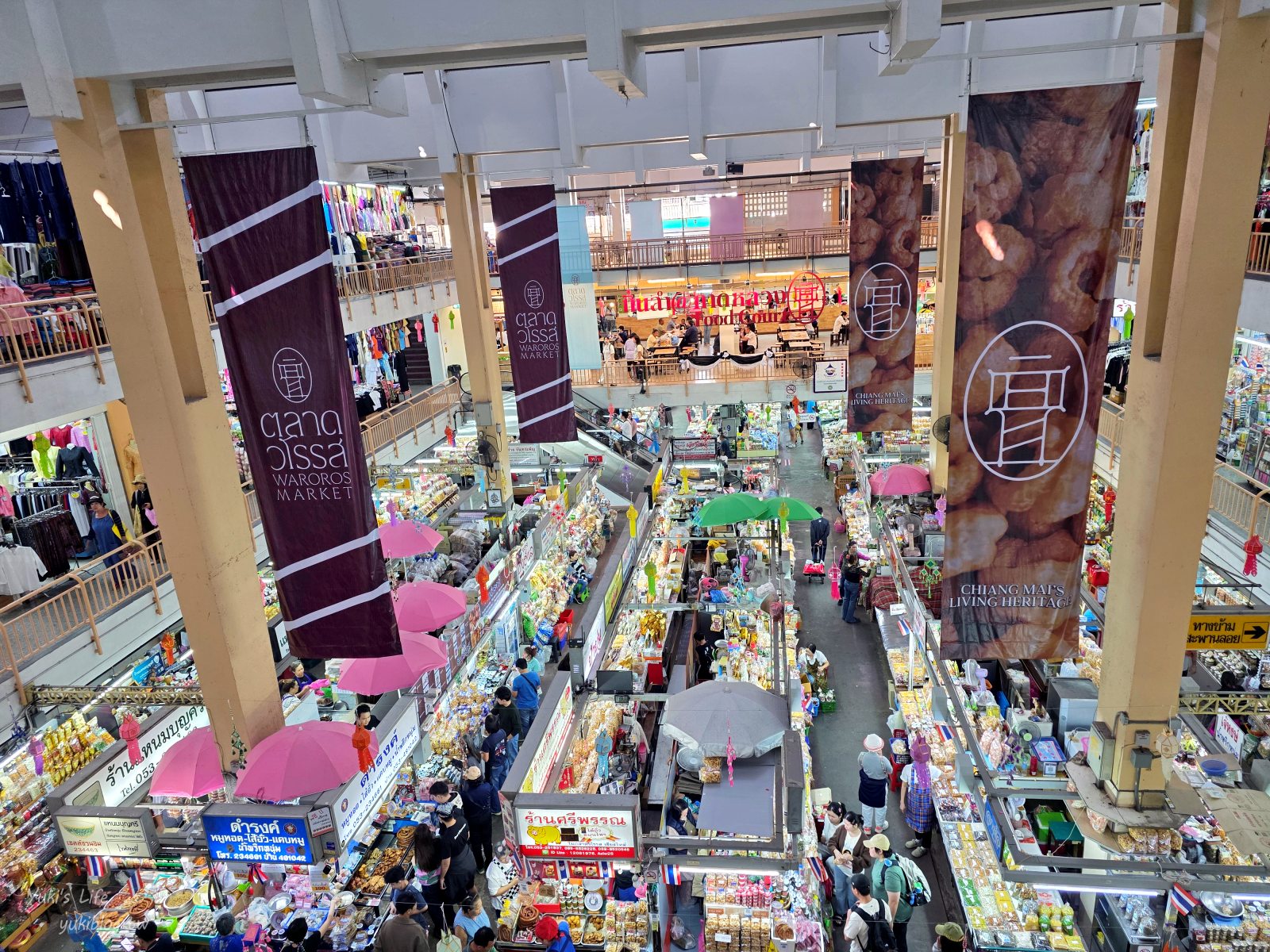 20260126184059_0_6f76b3 【清邁百年市場】瓦洛洛市場：銅板價美食、超值伴手禮，挖寶天堂！