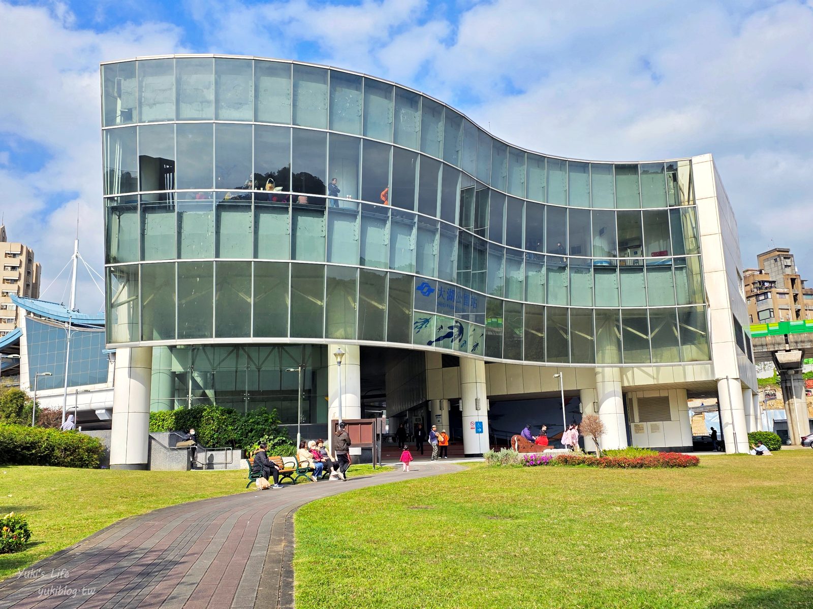 20260131161613_0_367d12 【內湖一日遊】紫色吊橋吃豆花草莓pizza、隱藏咖啡廳賞101，免門票落羽松景點野餐超chill！情侶約會、親子放電！