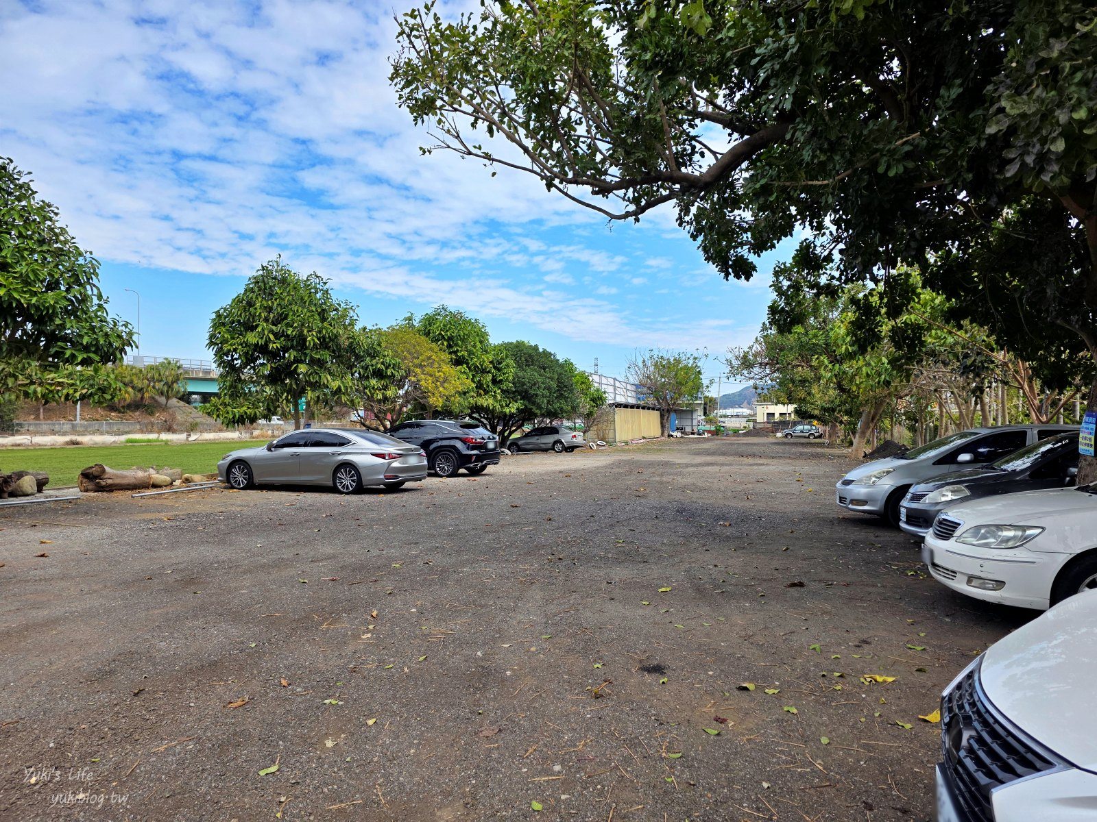 20260302125916_0_2f8824 【台中后里】約客厚禮築夢手創館：驚艷再訪！全新粉紅草皮頑皮豹、女神階梯、翼手龍直升機溜滑梯，進入童話國度！