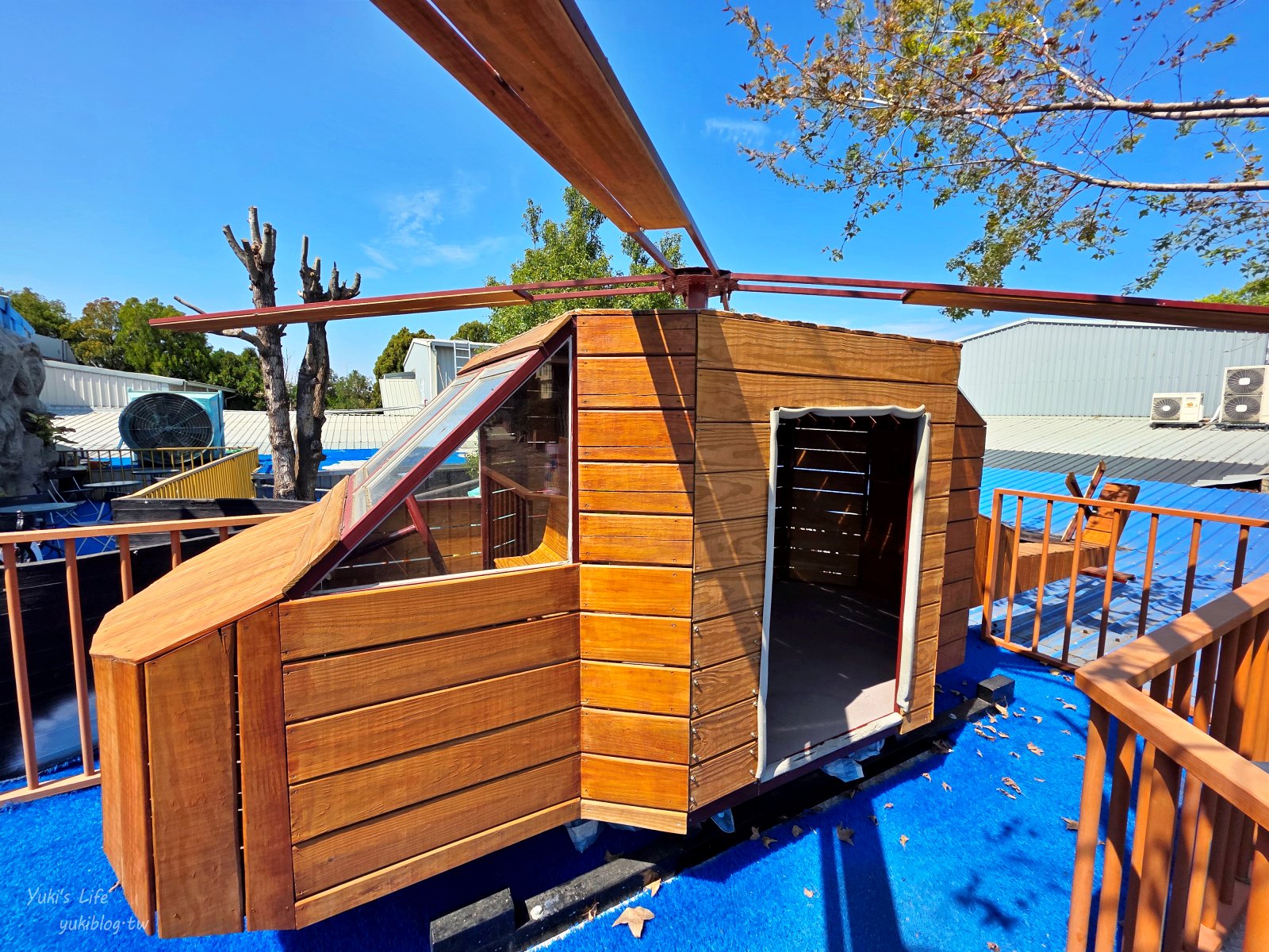 20260302131128_0_bb1876 【台中后里】約客厚禮築夢手創館：驚艷再訪！全新粉紅草皮頑皮豹、女神階梯、翼手龍直升機溜滑梯，進入童話國度！