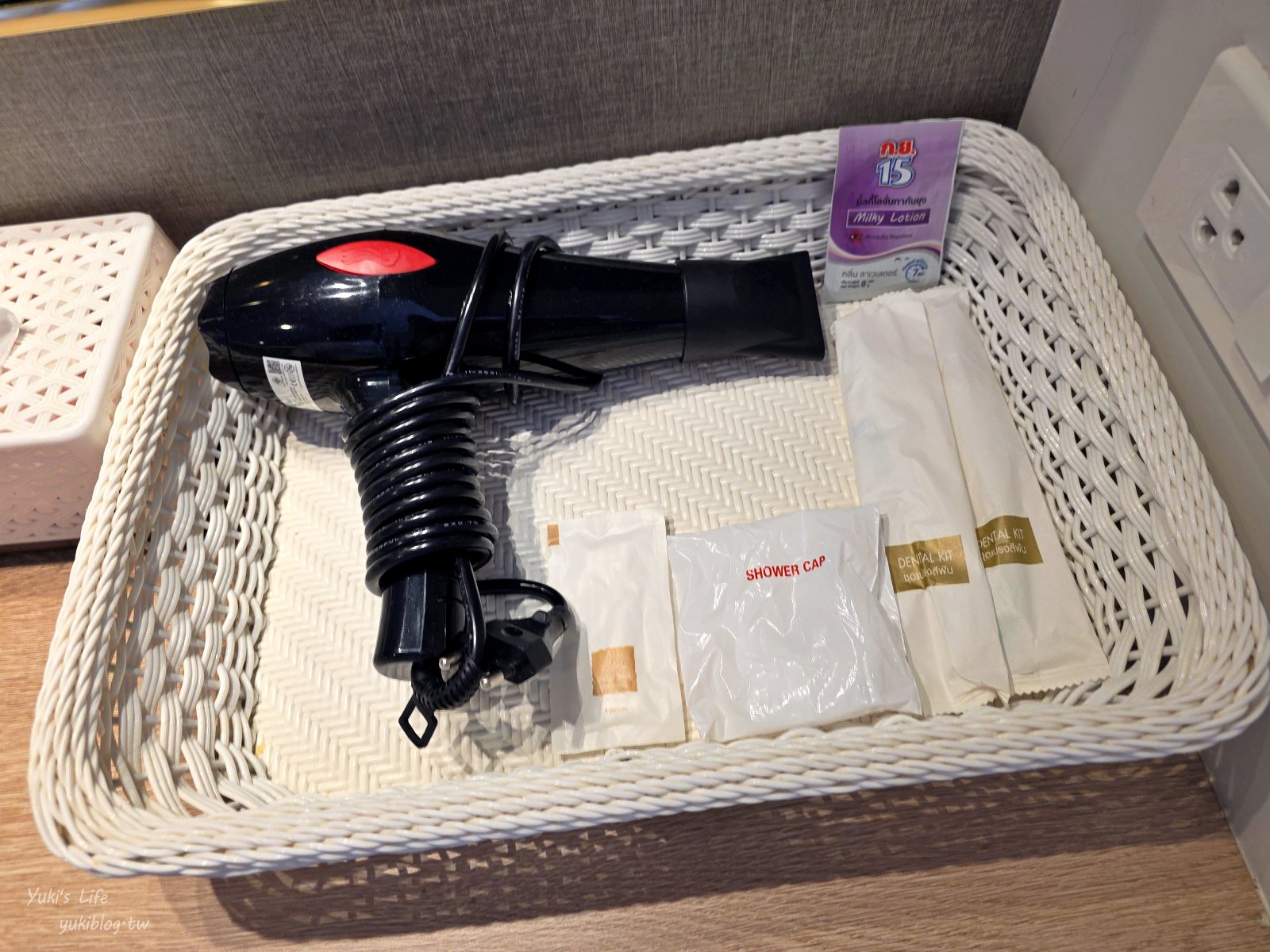 20260313151306_0_0f44ae 清邁老城區平價飯店：De Sripoom Hotel，近夜市不到2千元含早餐！游泳池健身房都有超chill