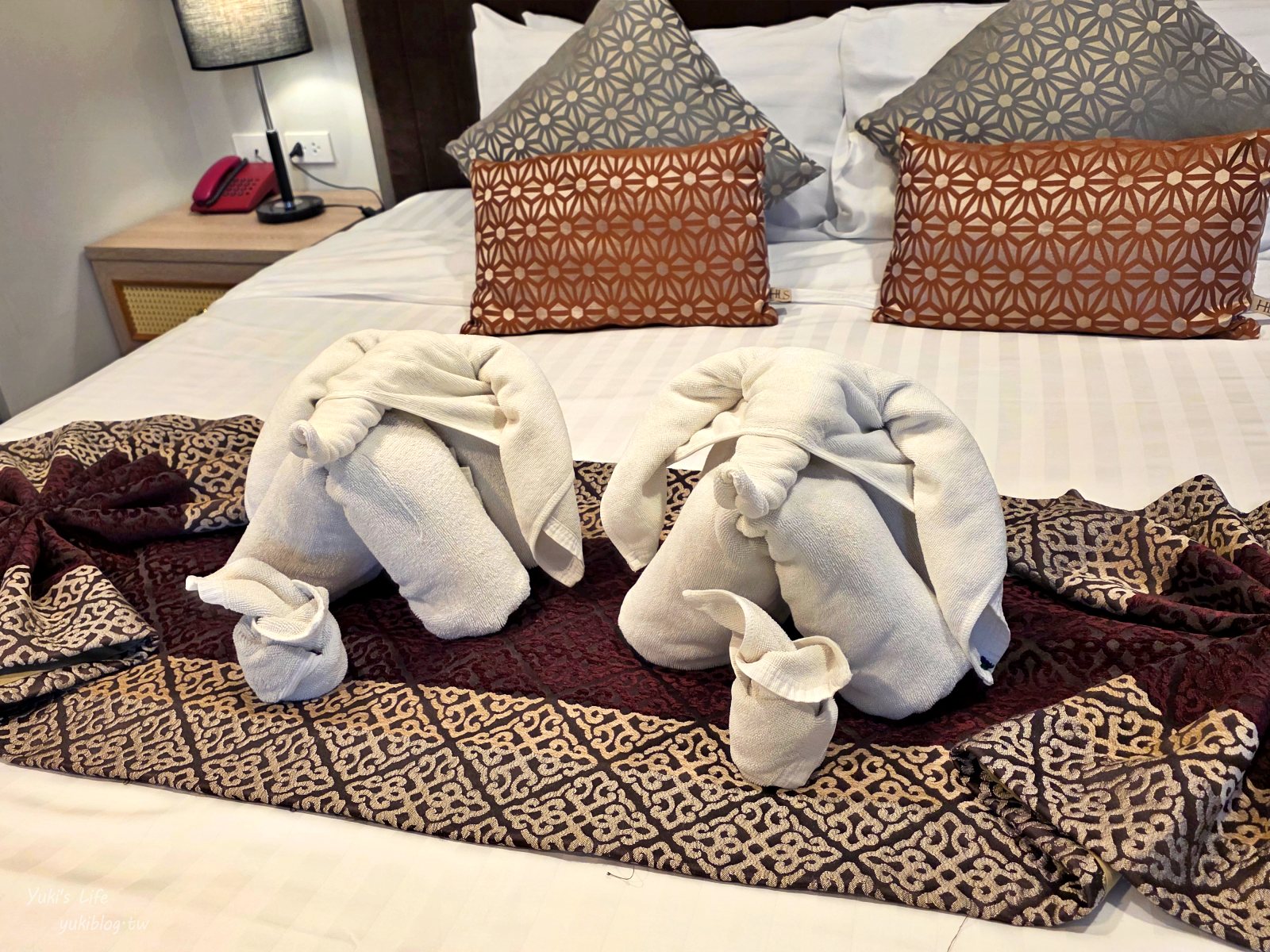 20260313151310_0_3f4425 清邁老城區平價飯店：De Sripoom Hotel，近夜市不到2千元含早餐！游泳池健身房都有超chill