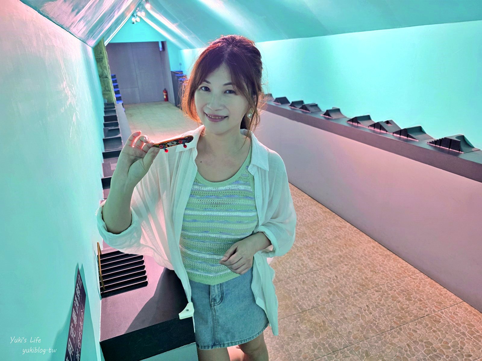 20260521184556_0_efa511 宜蘭雨天冷氣景點「頭等倉」真人打地鼠、頭頂鐵鍋過電流棒,荒唐爆笑程度爆表!