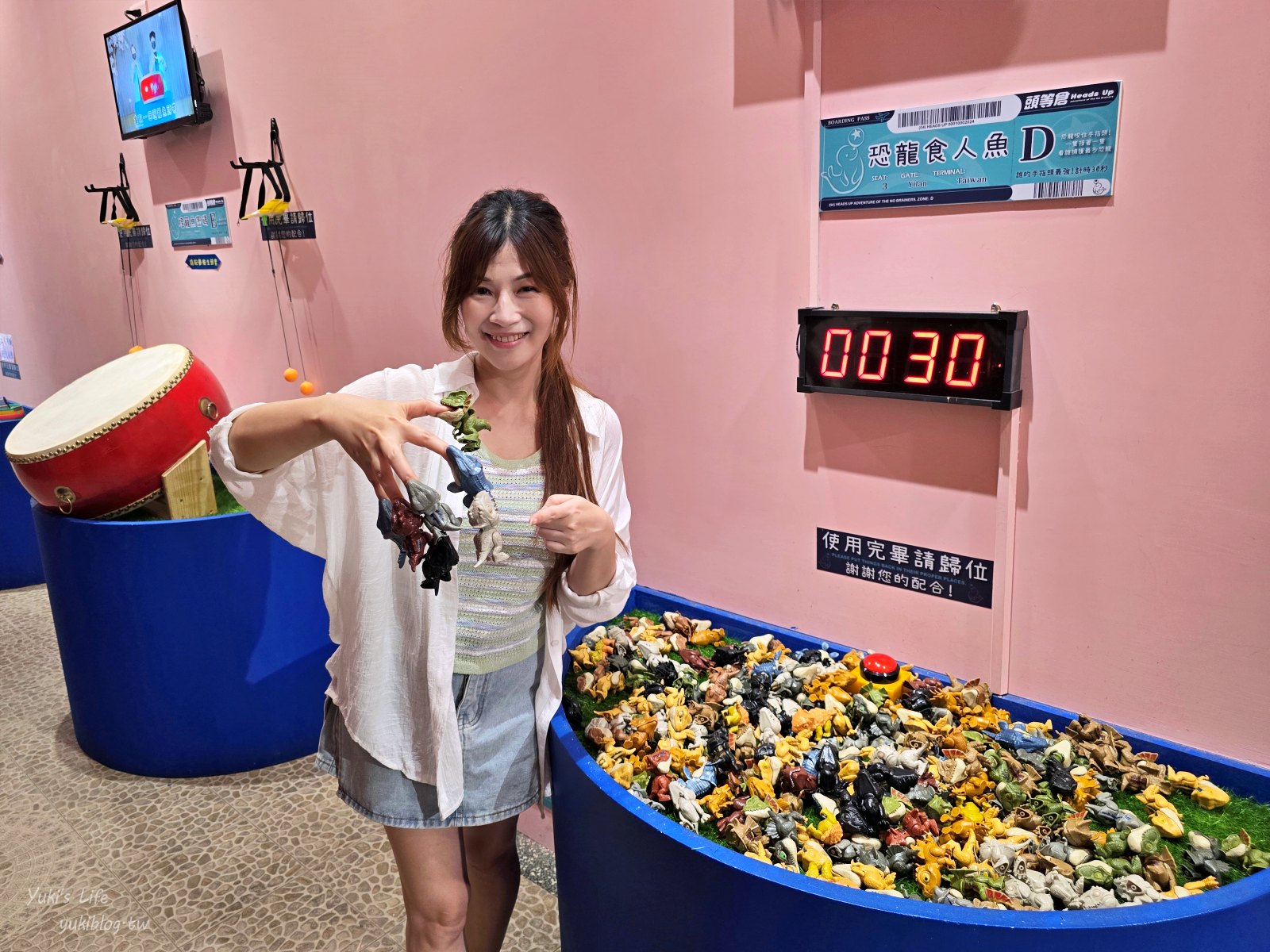 20260521184558_0_578a71 宜蘭雨天冷氣景點「頭等倉」真人打地鼠、頭頂鐵鍋過電流棒,荒唐爆笑程度爆表!